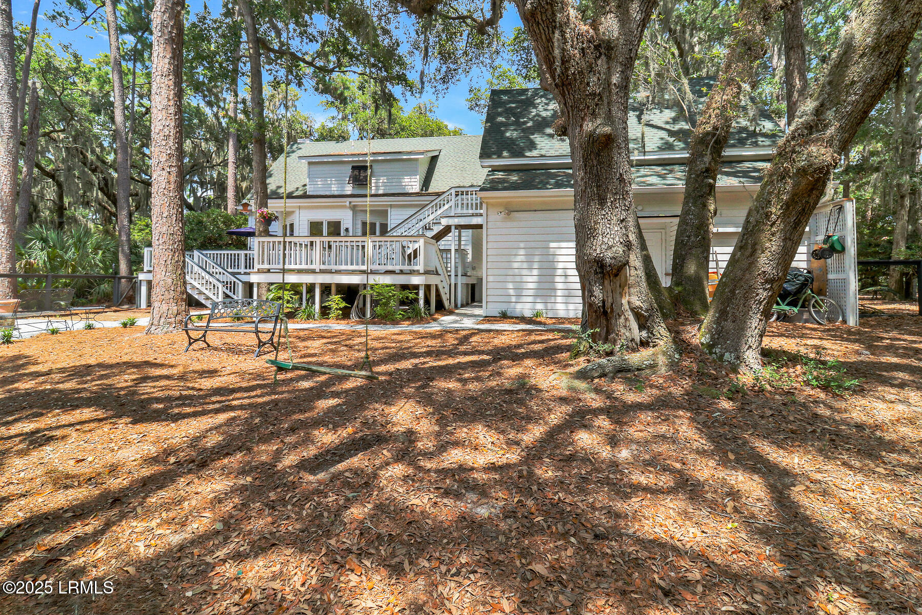 8 Dolphin Point Drive