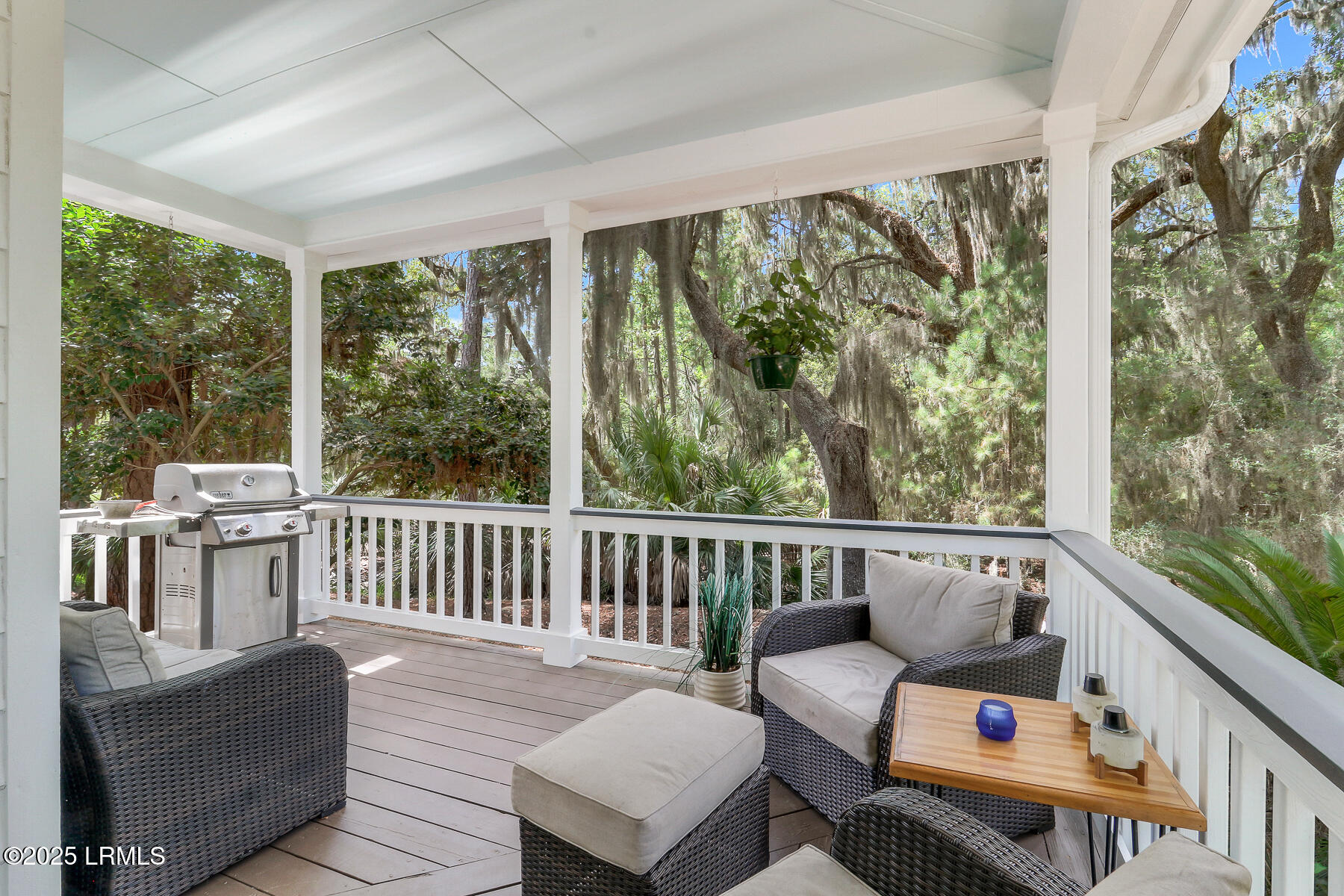 8 Dolphin Point Drive