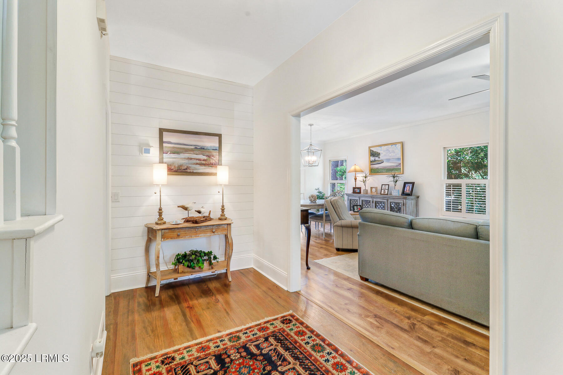 8 Dolphin Point Drive