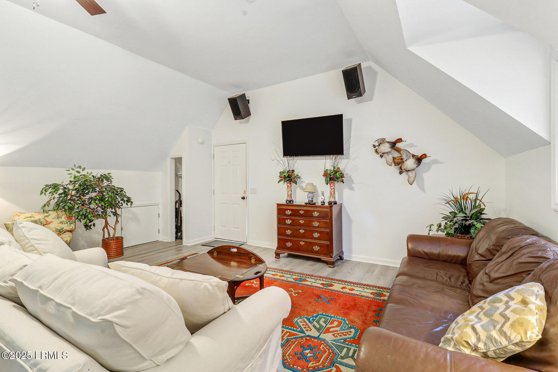 8 Dolphin Point Drive