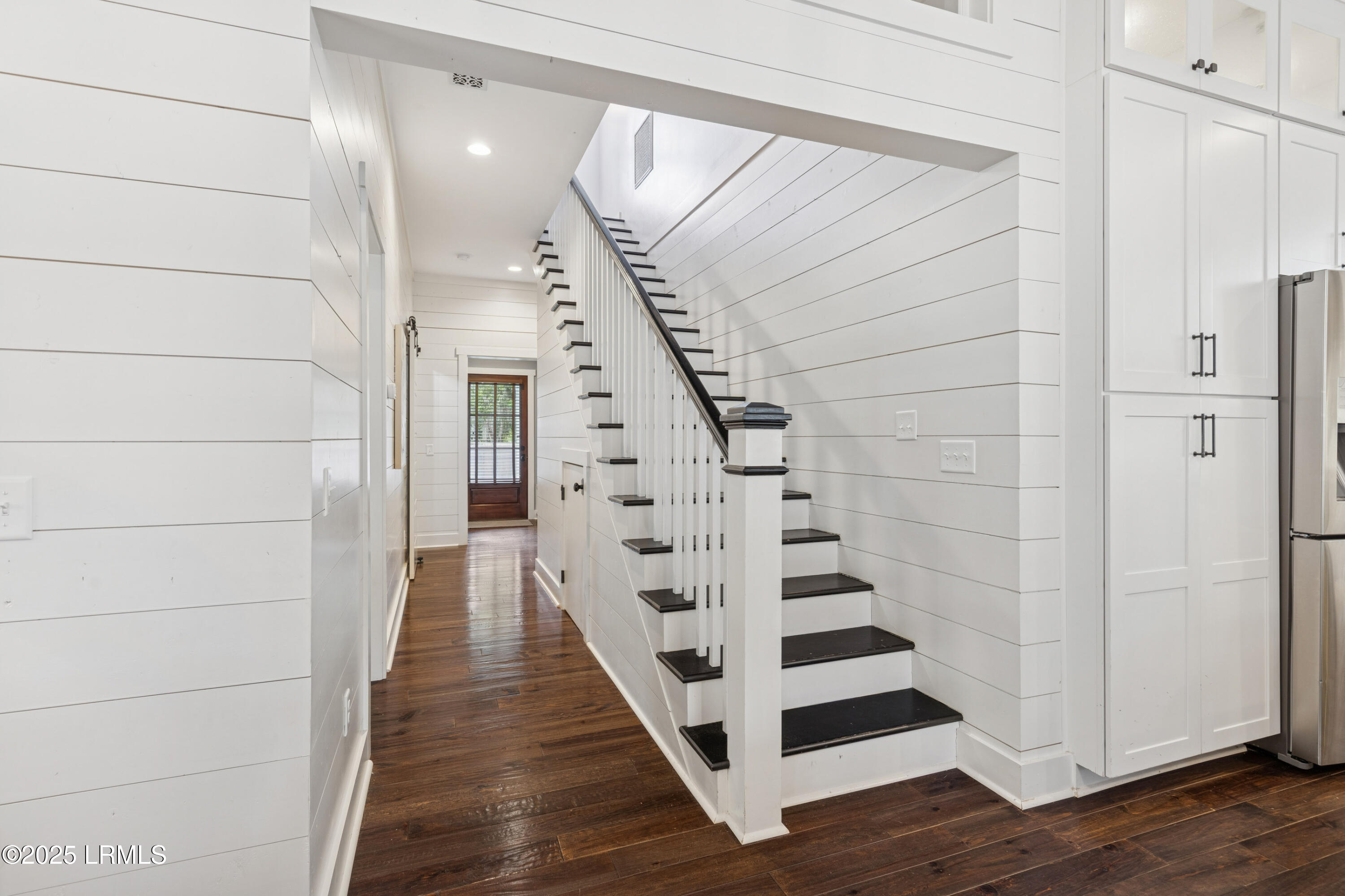 12 Lawrence Street