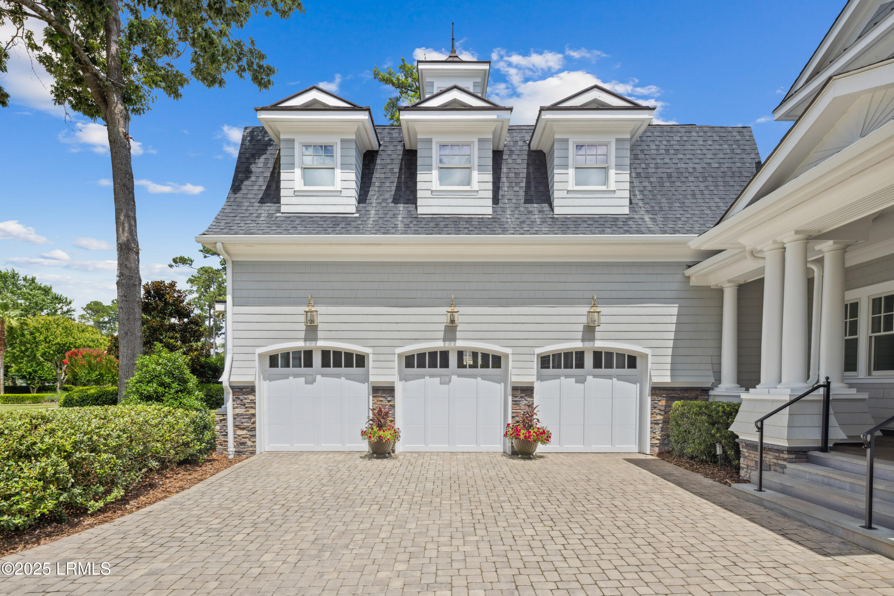 12 Holly Grove Road