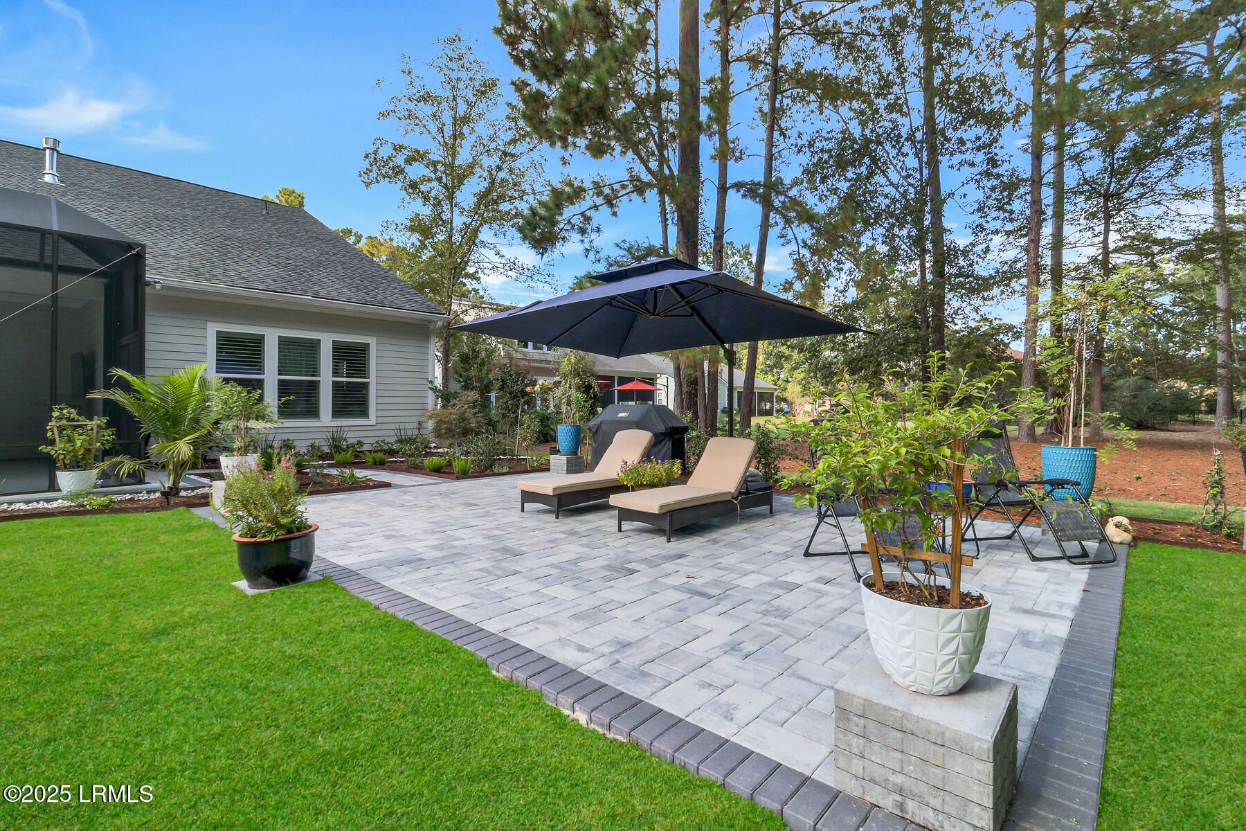 633 Firethorn Lane