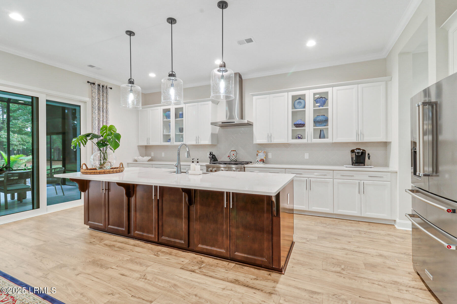 633 Firethorn Lane