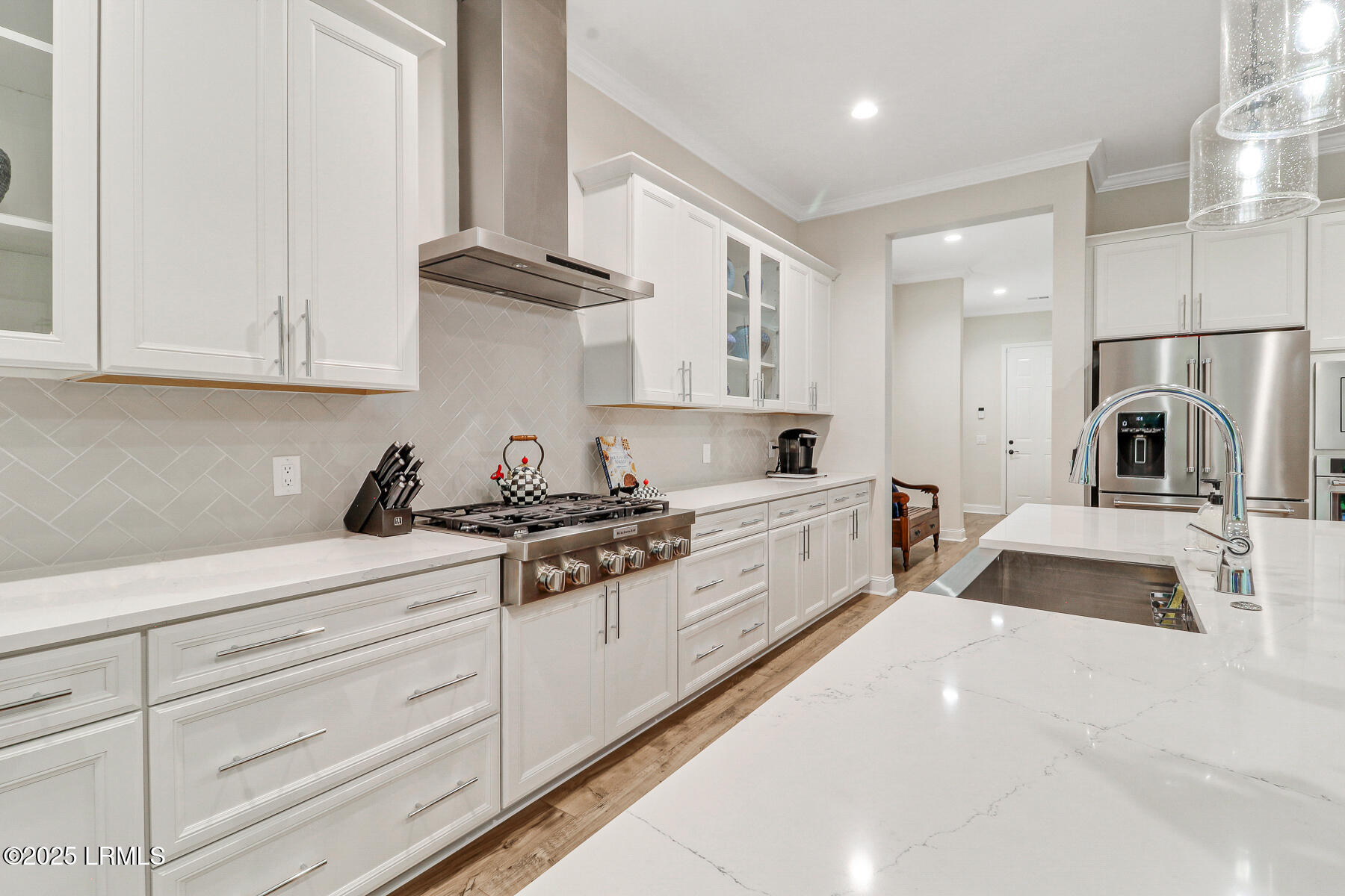 633 Firethorn Lane