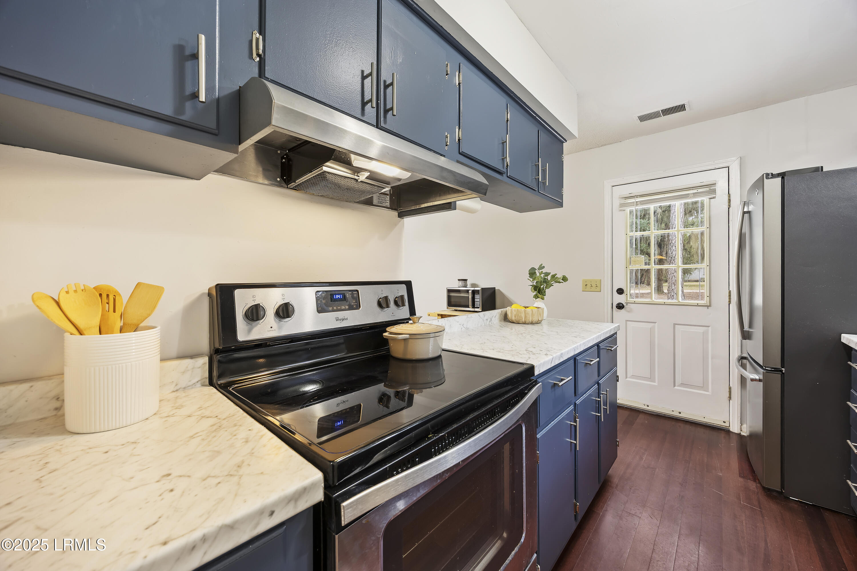 101 Saxonville Road, St. Helena Island