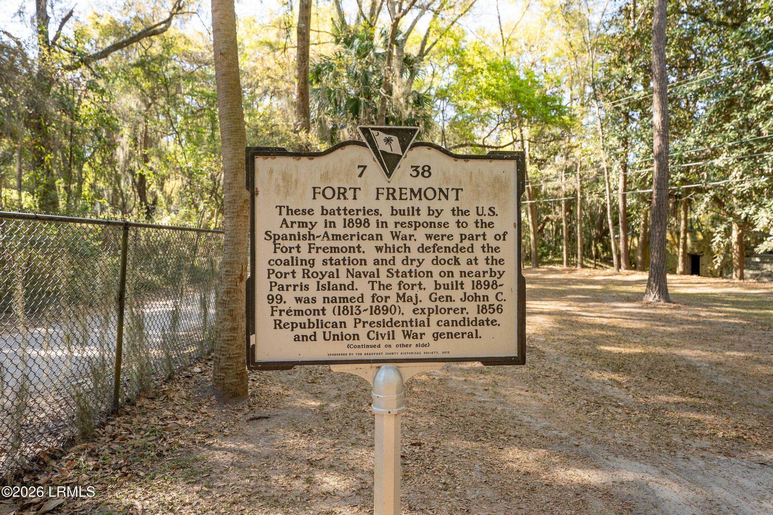 17 Triangle Road, St. Helena Island