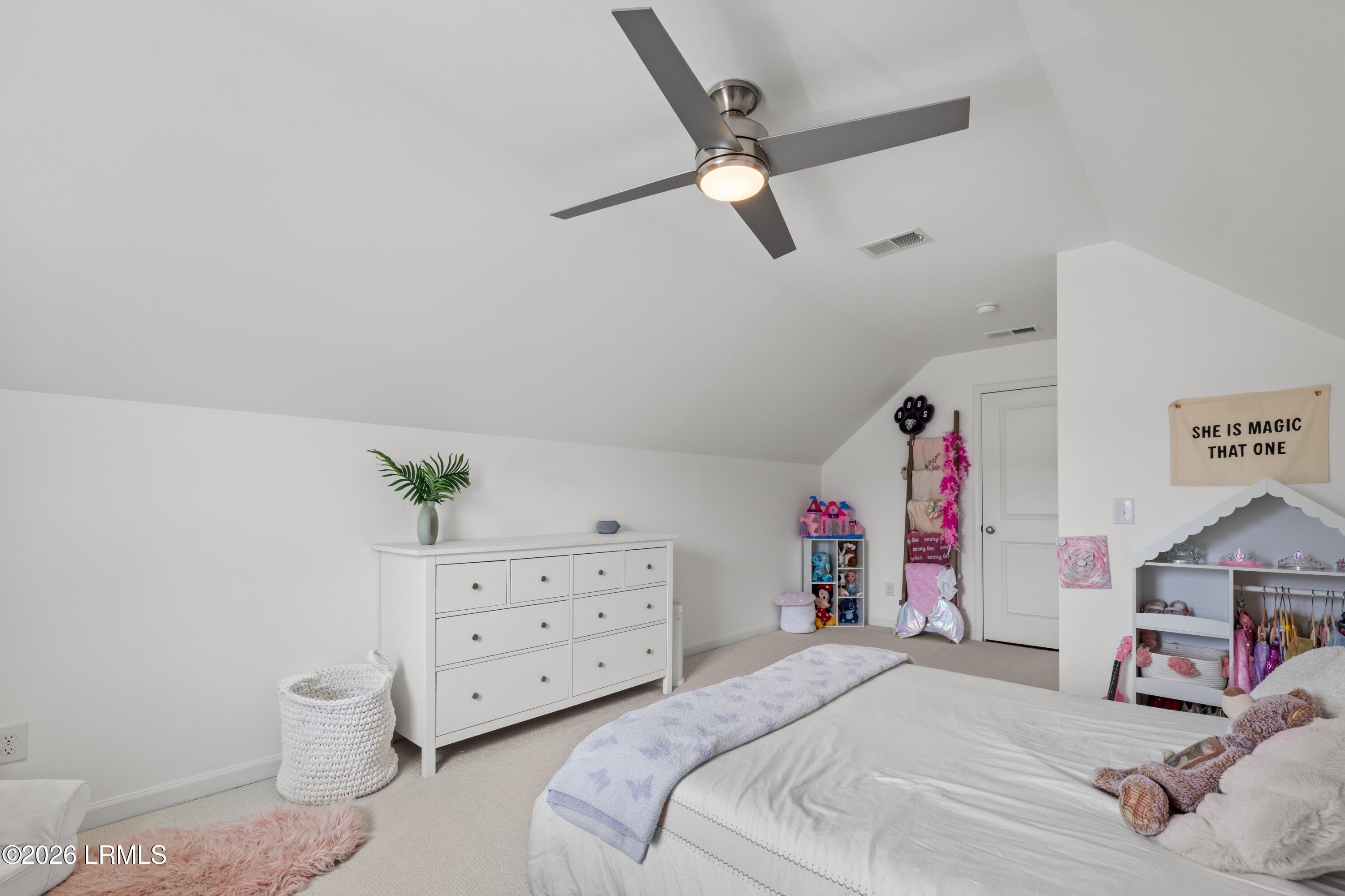 11 Grand Willow Way