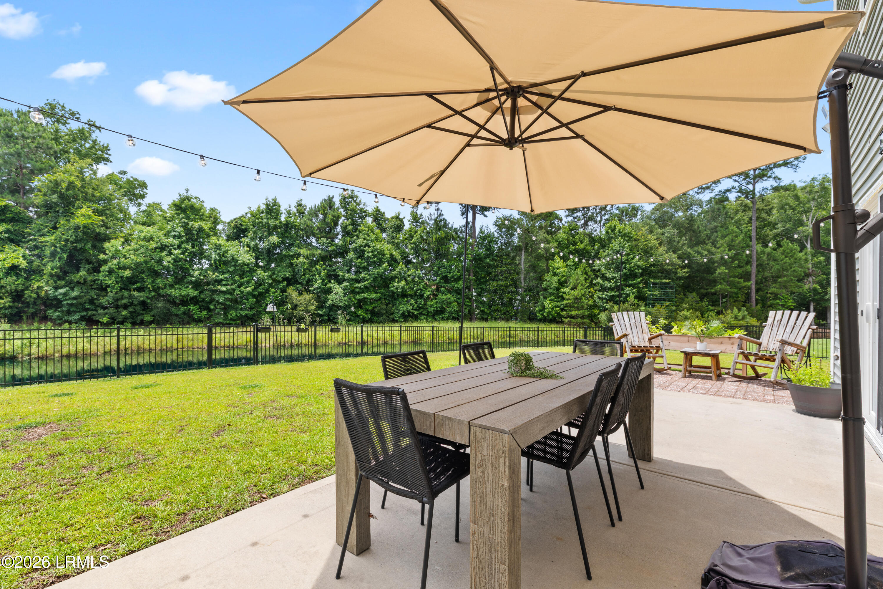 11 Grand Willow Way