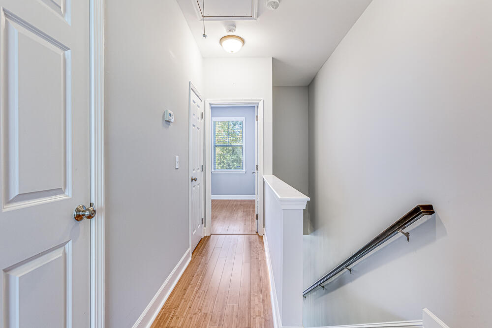 2453 Kings Gate Lane