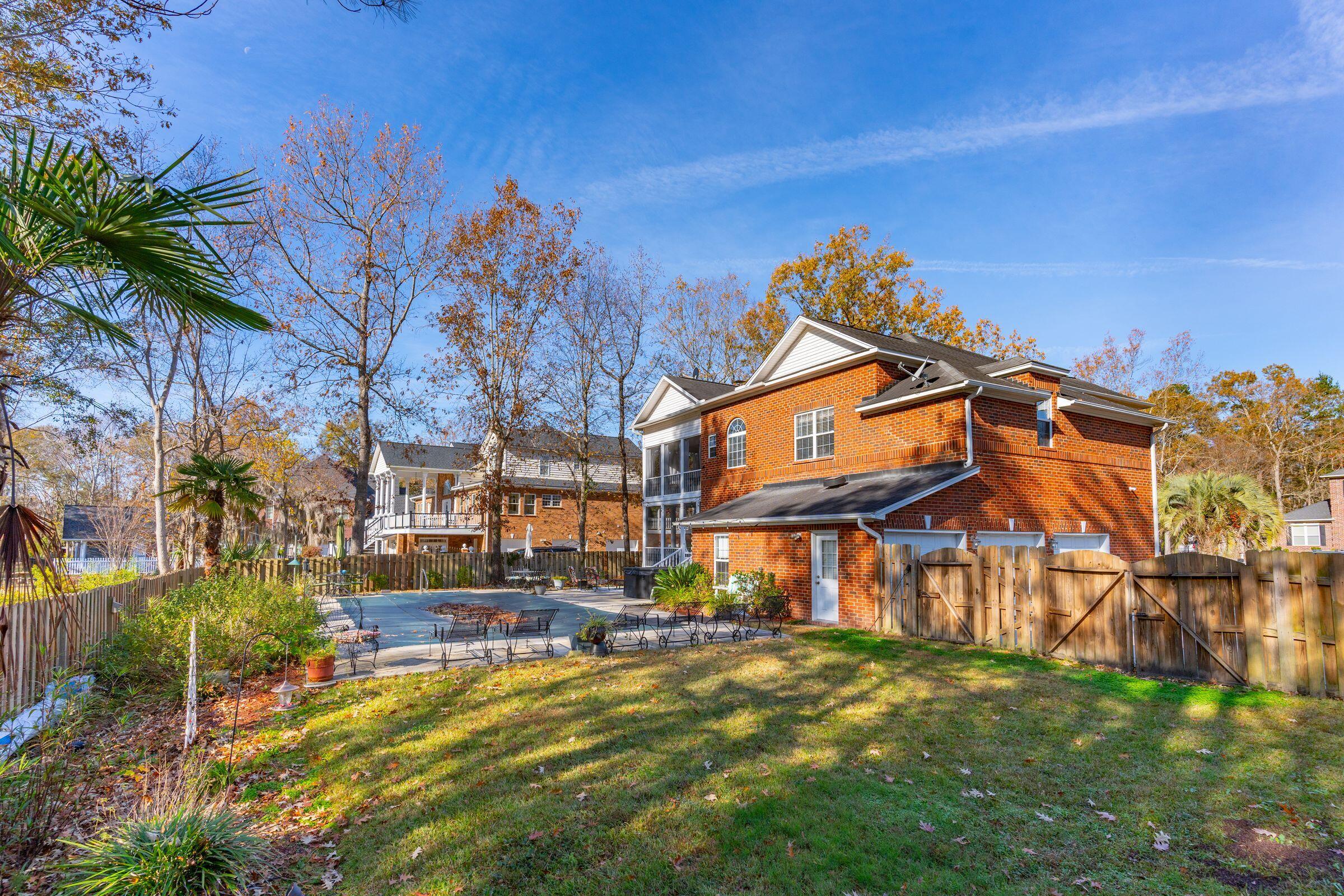 103 Kingfisher Court