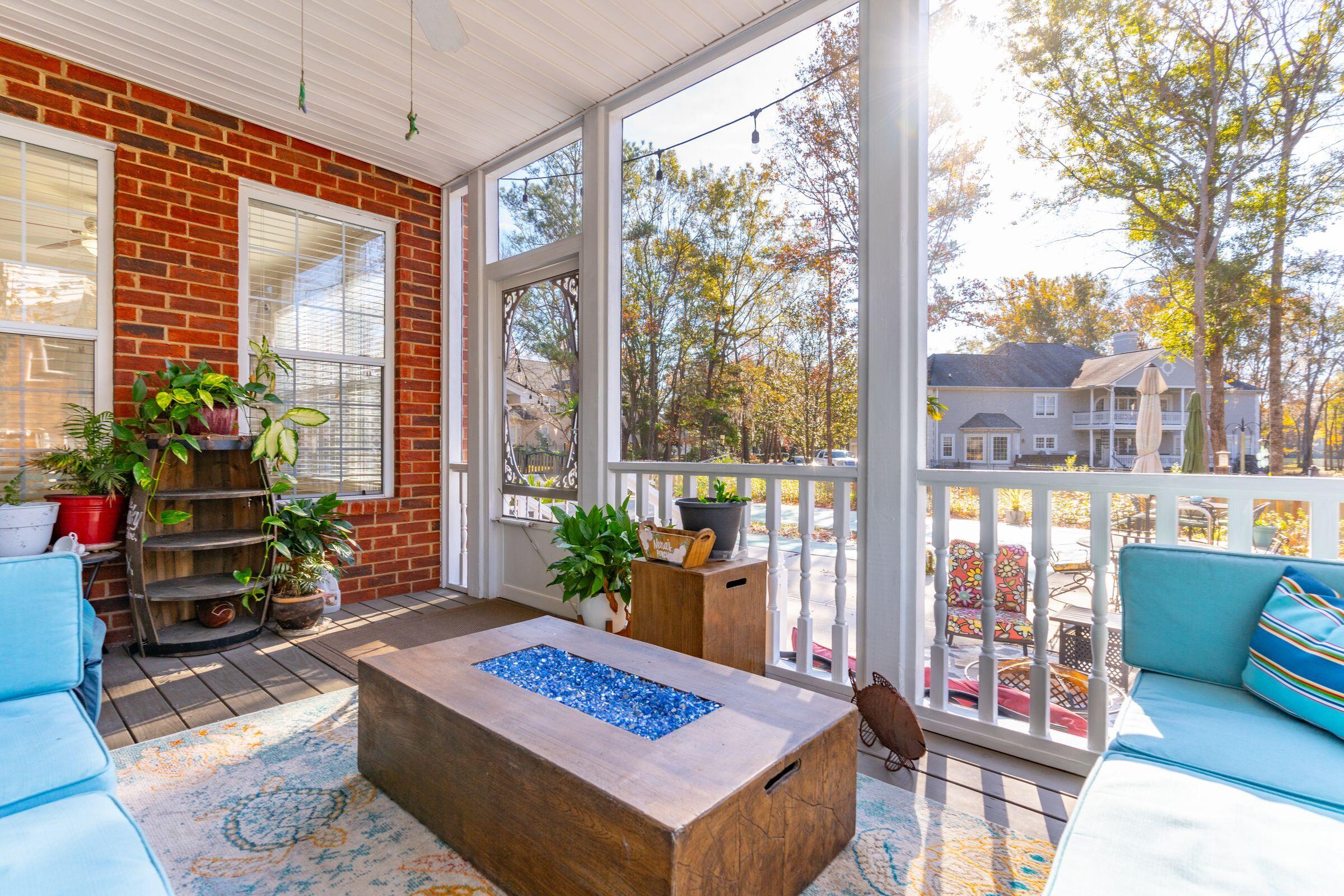 103 Kingfisher Court