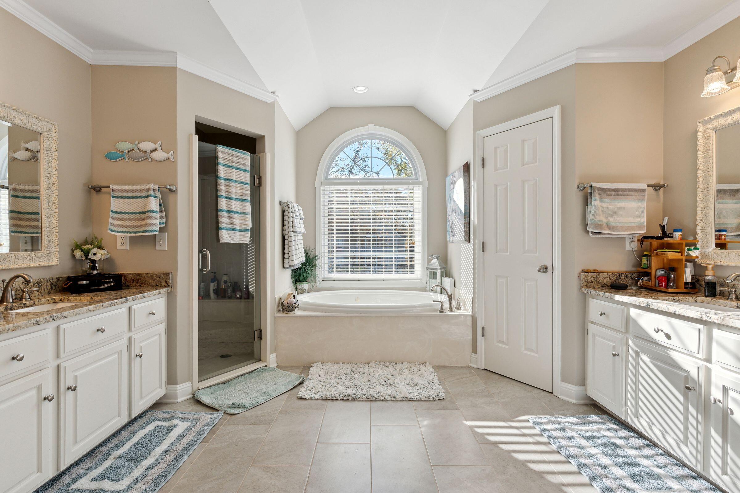 103 Kingfisher Court