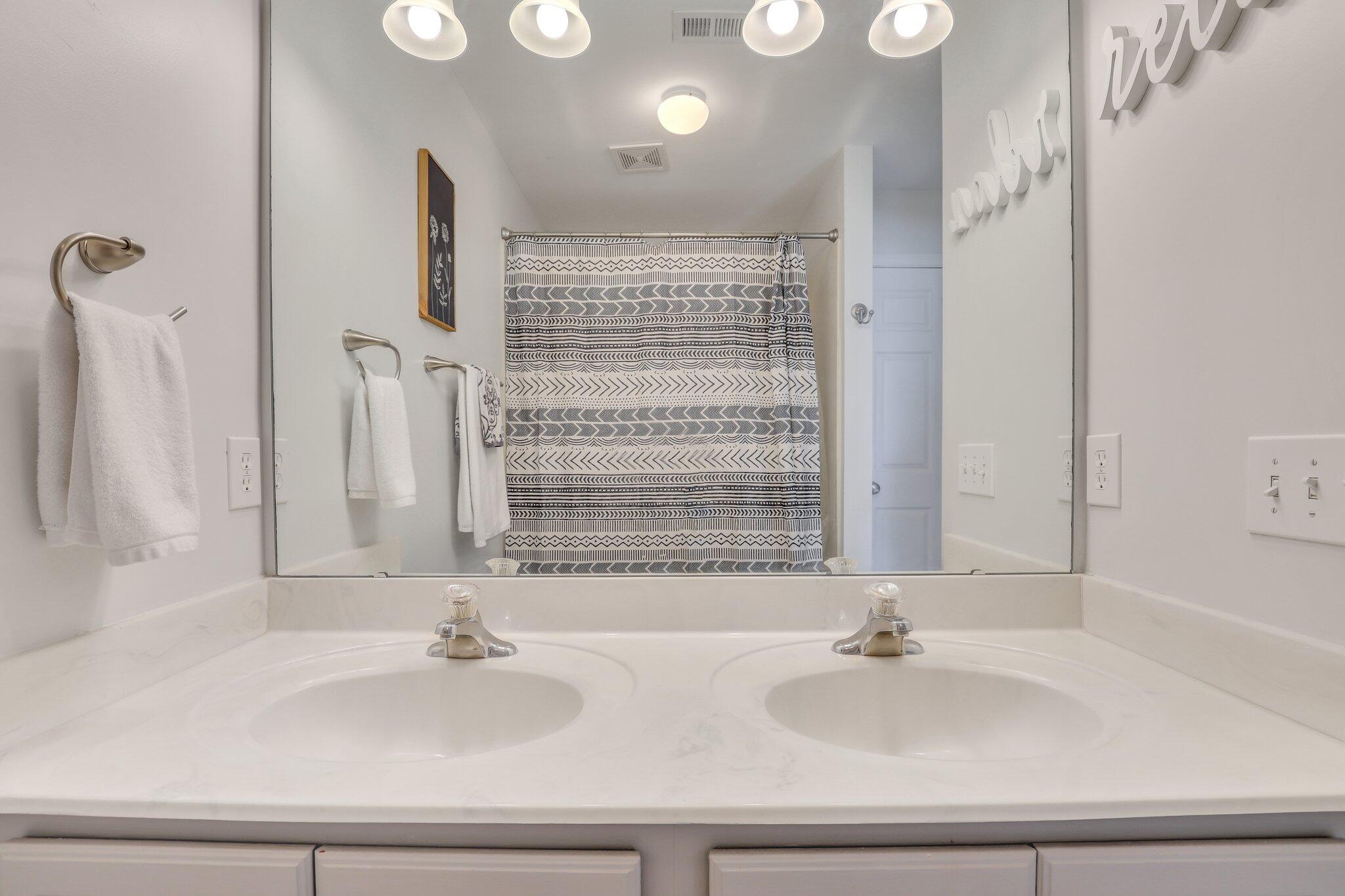 1265 Laurel Park Trail