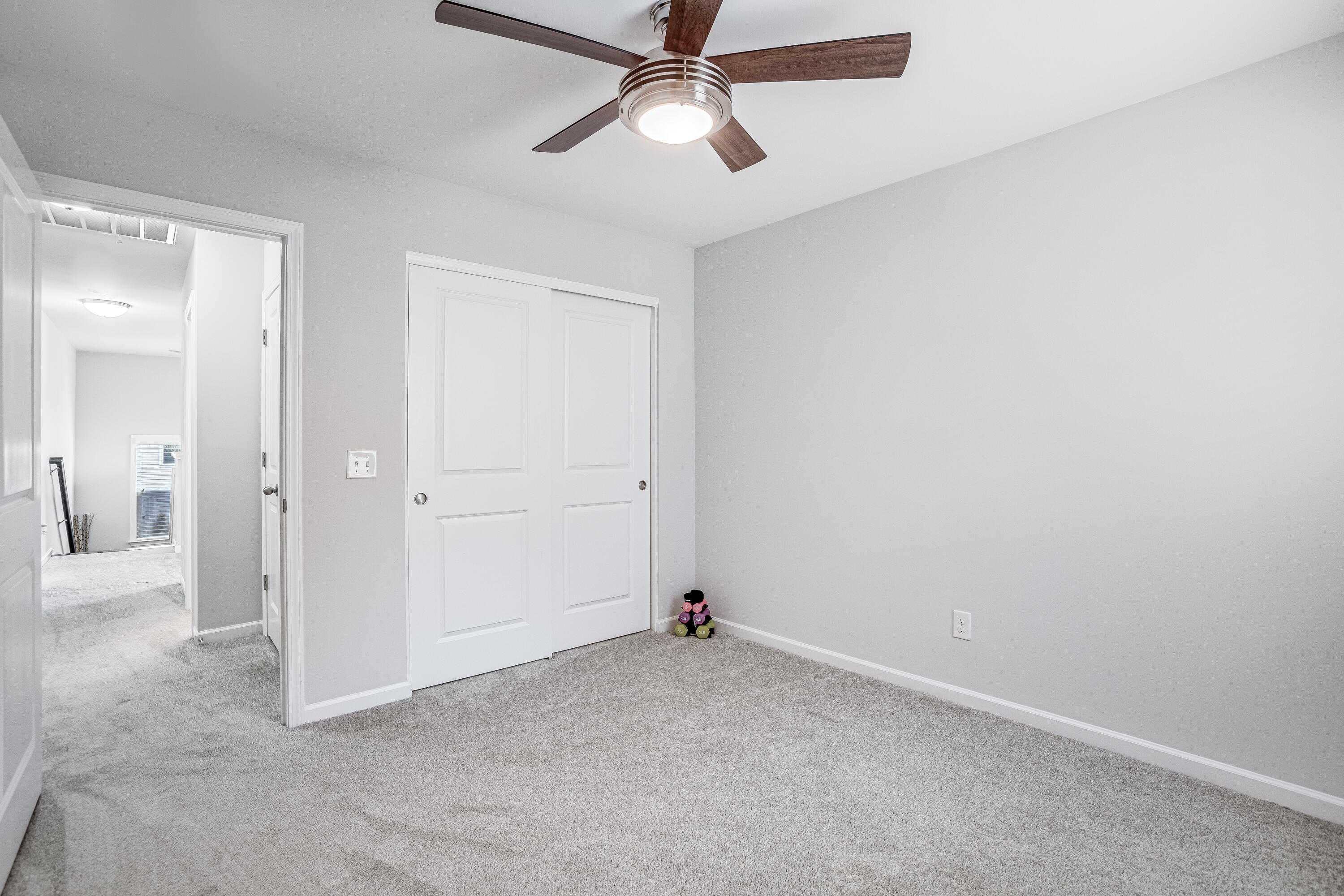 1535 Thoroughbred Boulevard