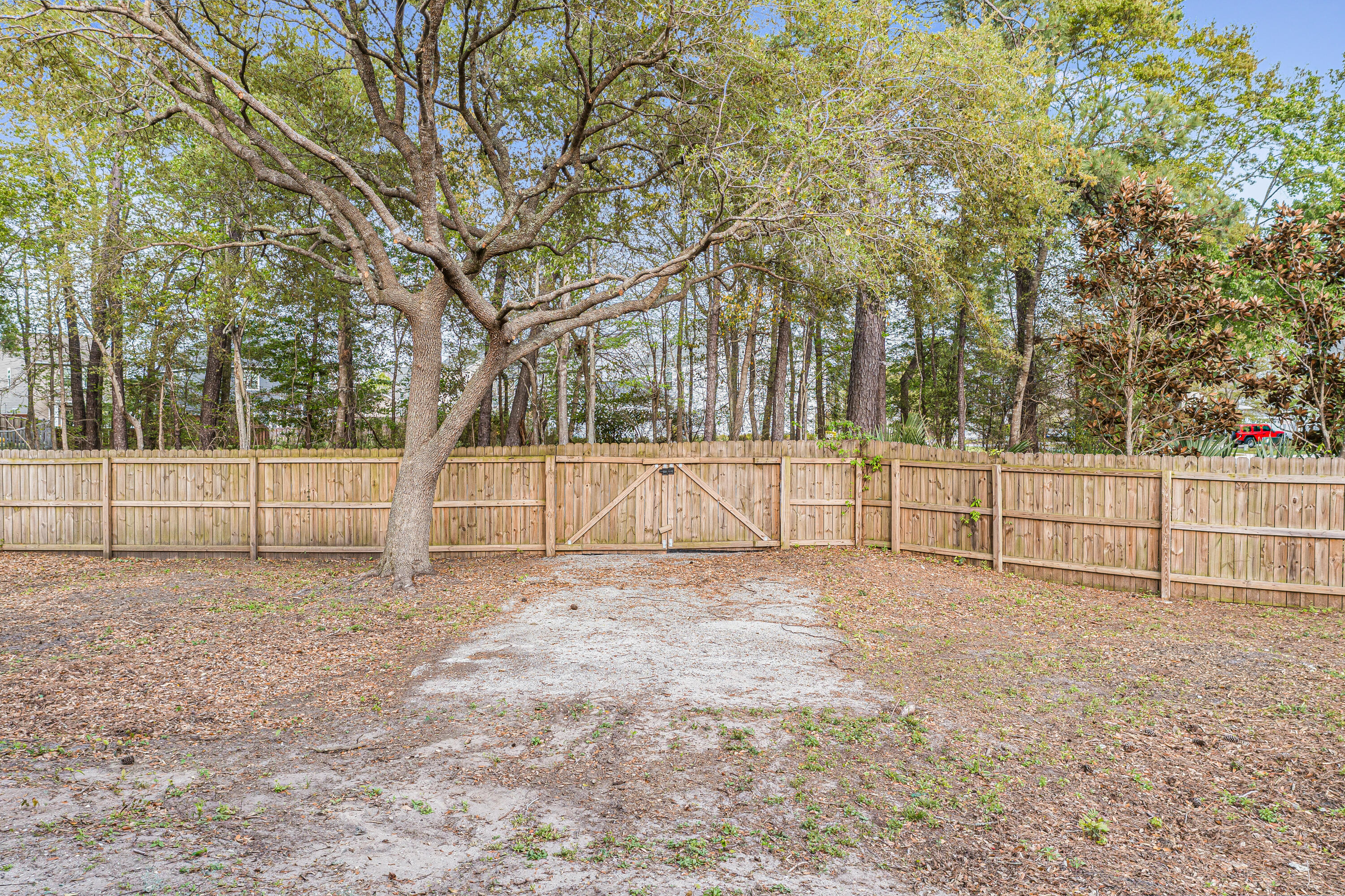 1535 Thoroughbred Boulevard