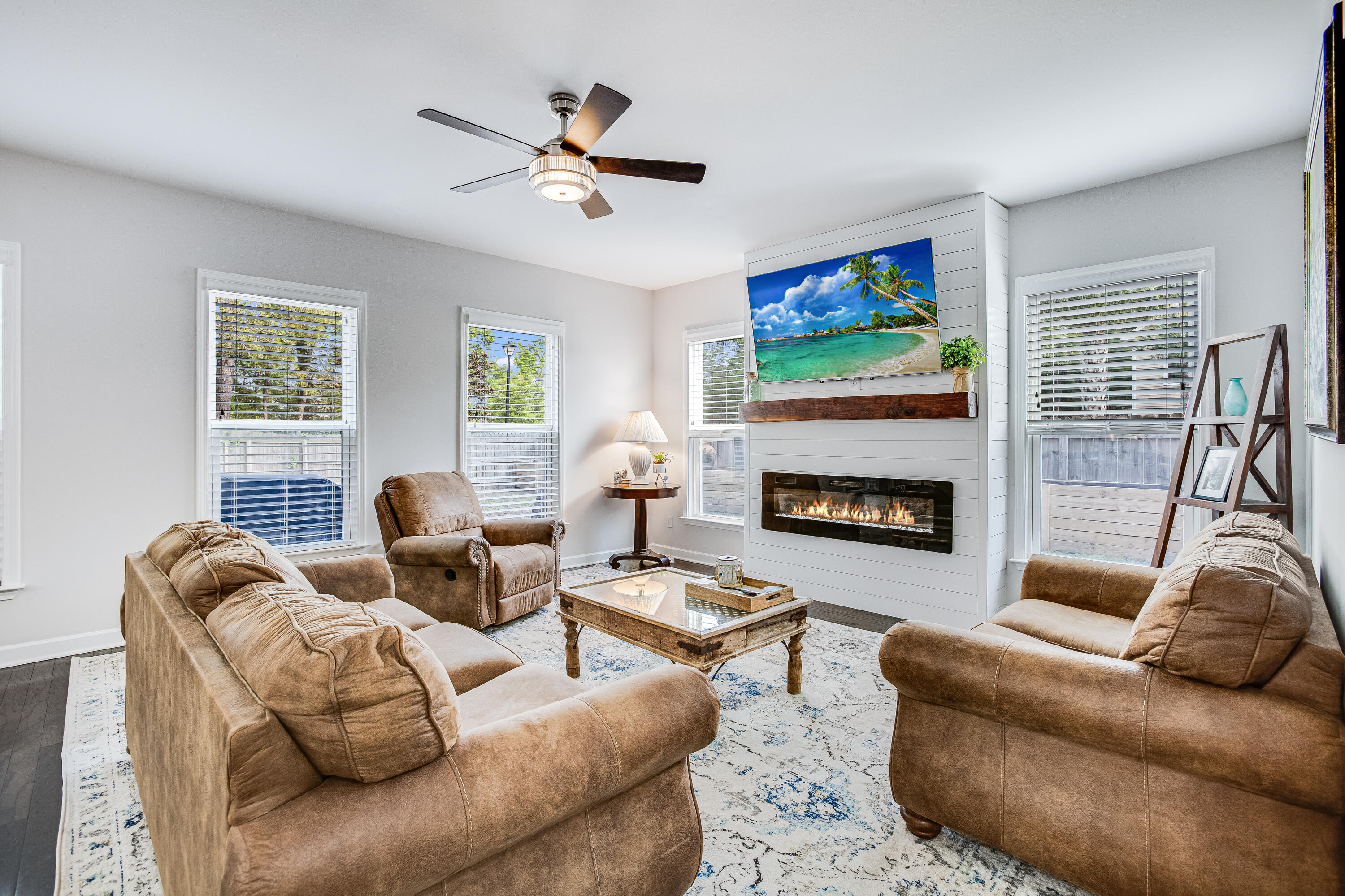 1535 Thoroughbred Boulevard