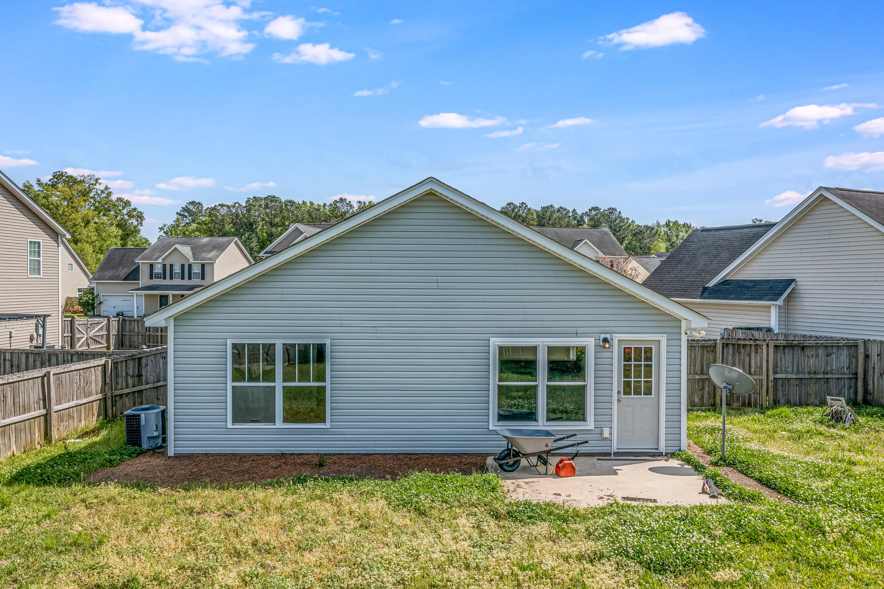 7807 Expedition Drive