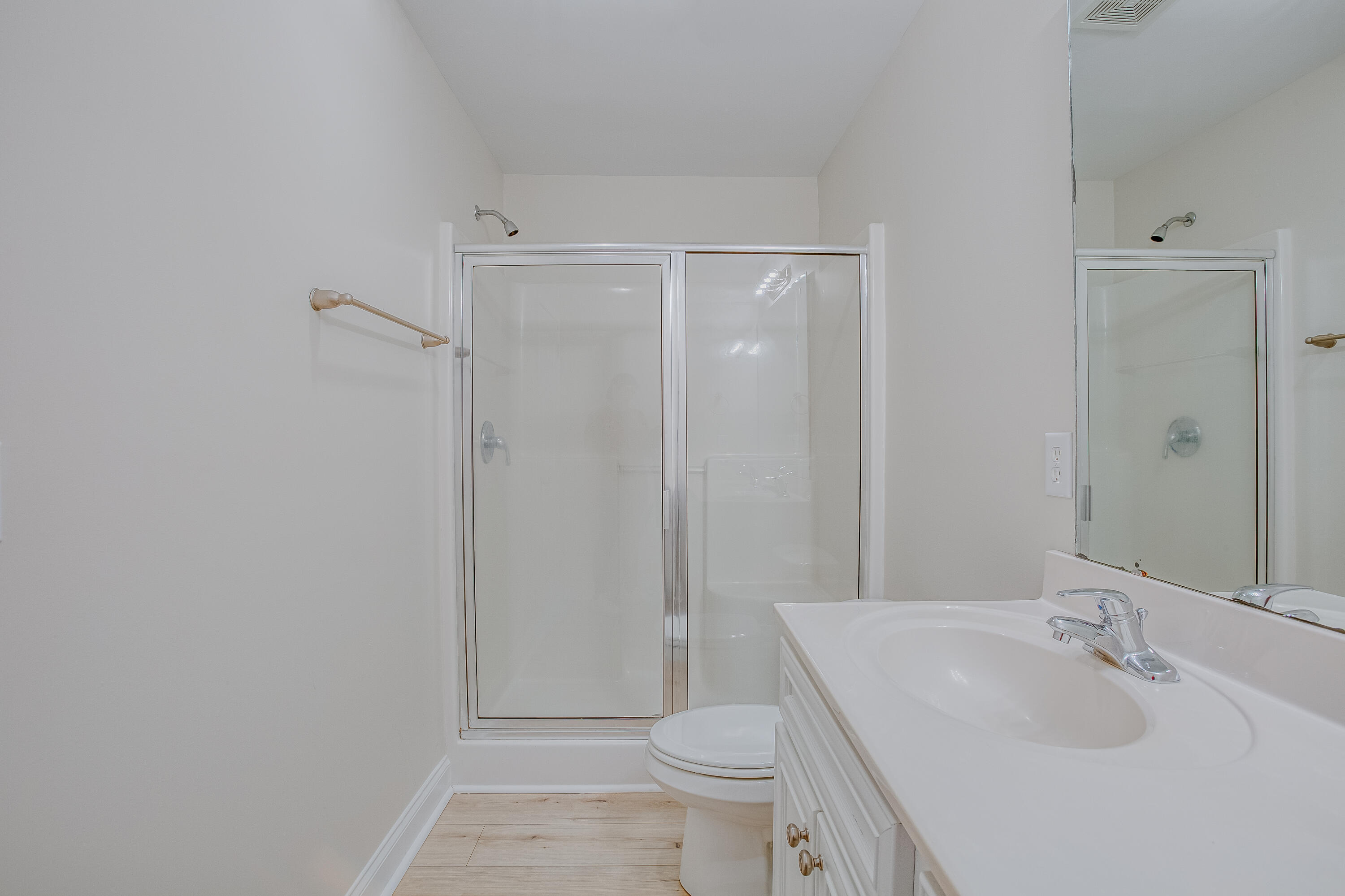 7807 Expedition Drive