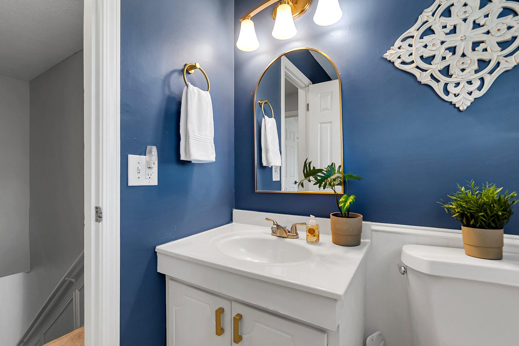 415 Parkdale Drive # 11b