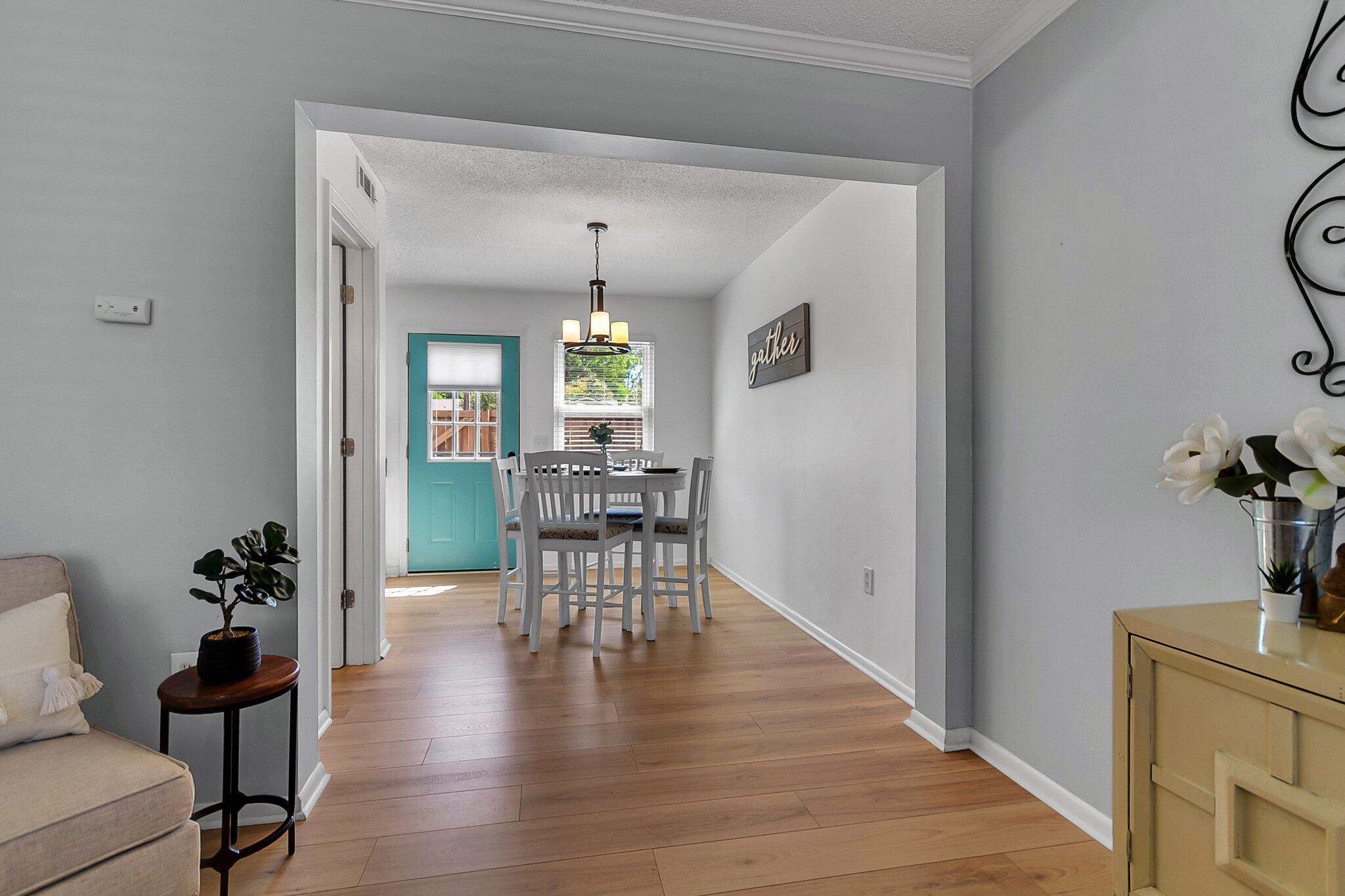 415 Parkdale Drive # 11b