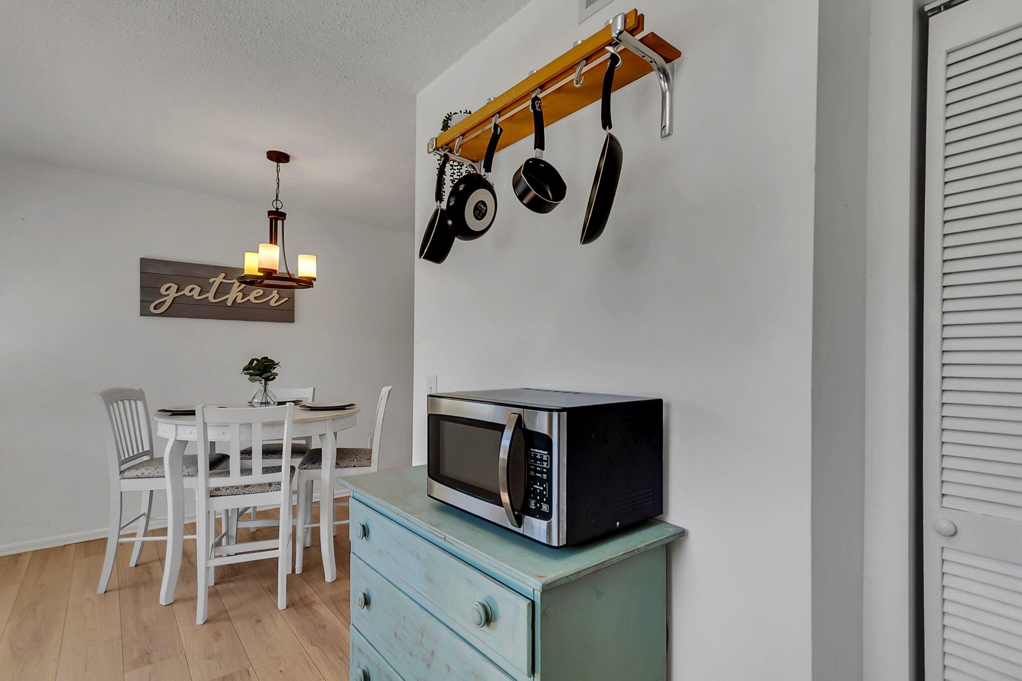 415 Parkdale Drive # 11b