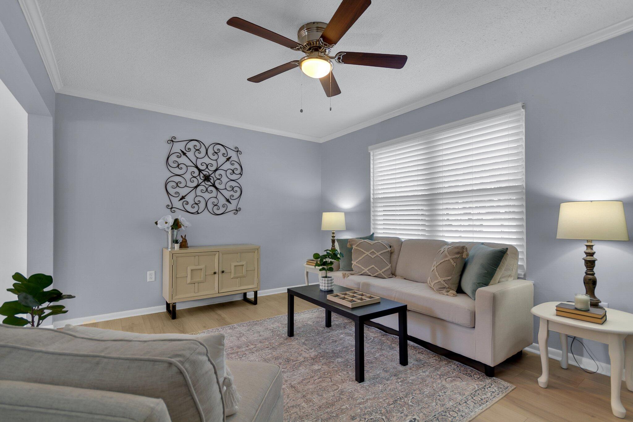 415 Parkdale Drive # 11b