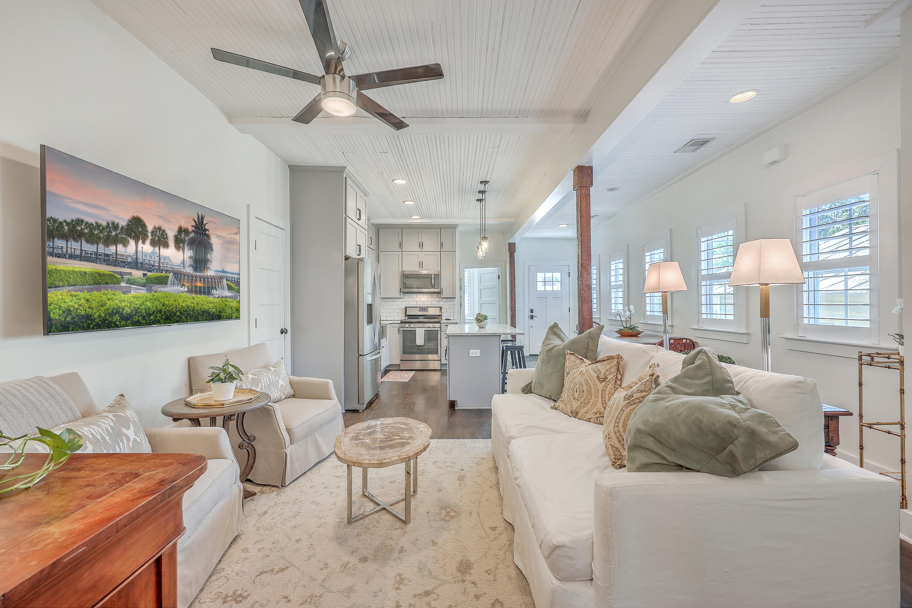 196 Fishburne Street