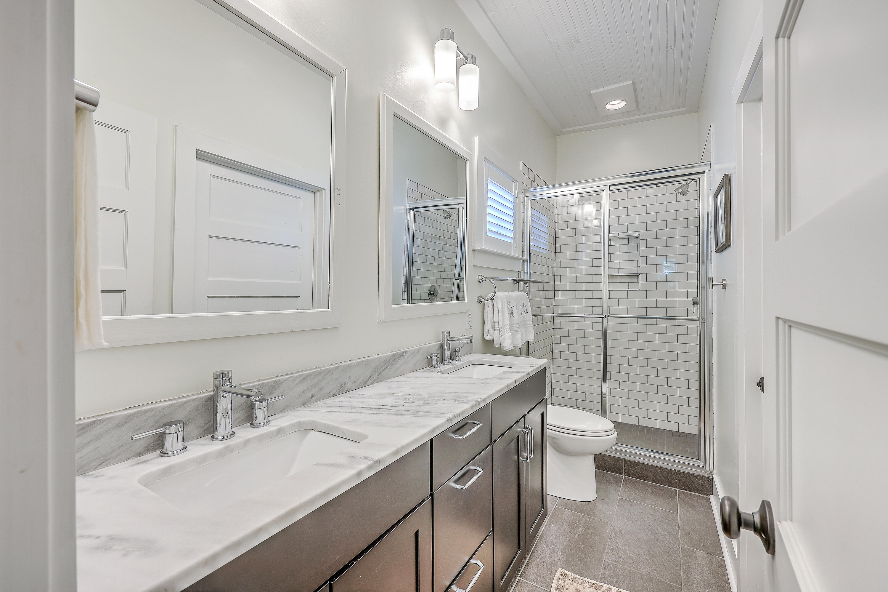 196 Fishburne Street