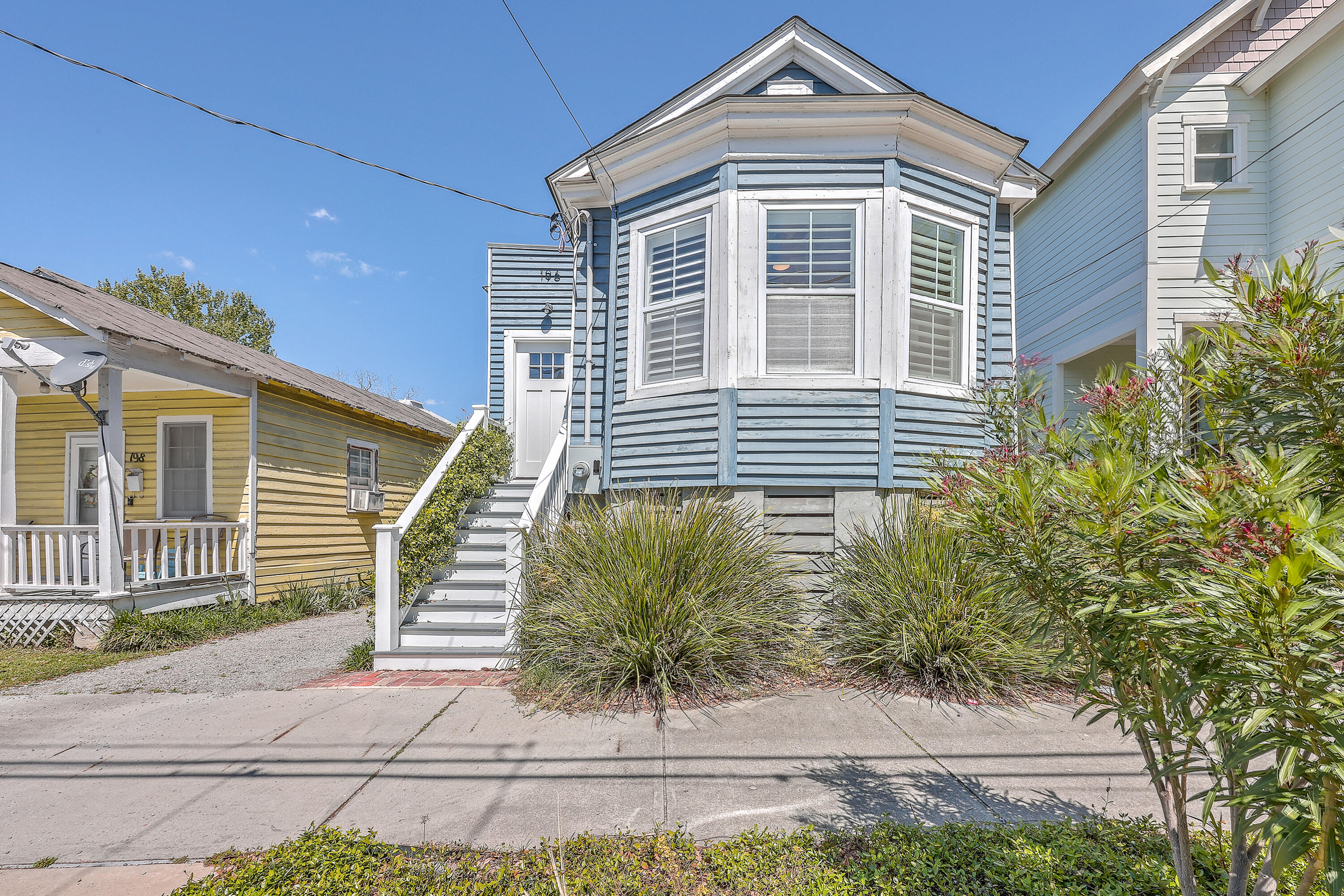 196 Fishburne Street