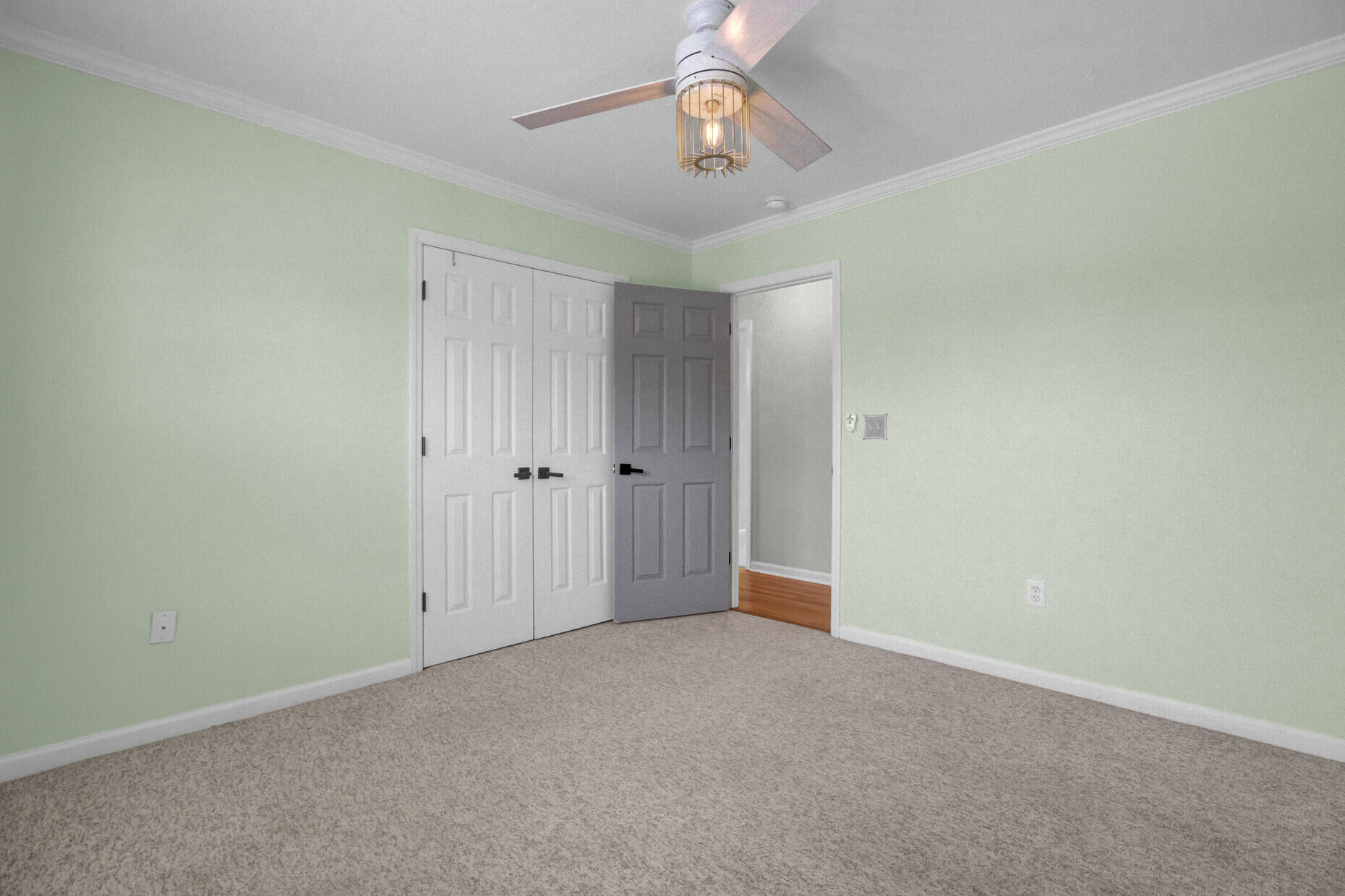 1594 Ocean Neighbors Boulevard