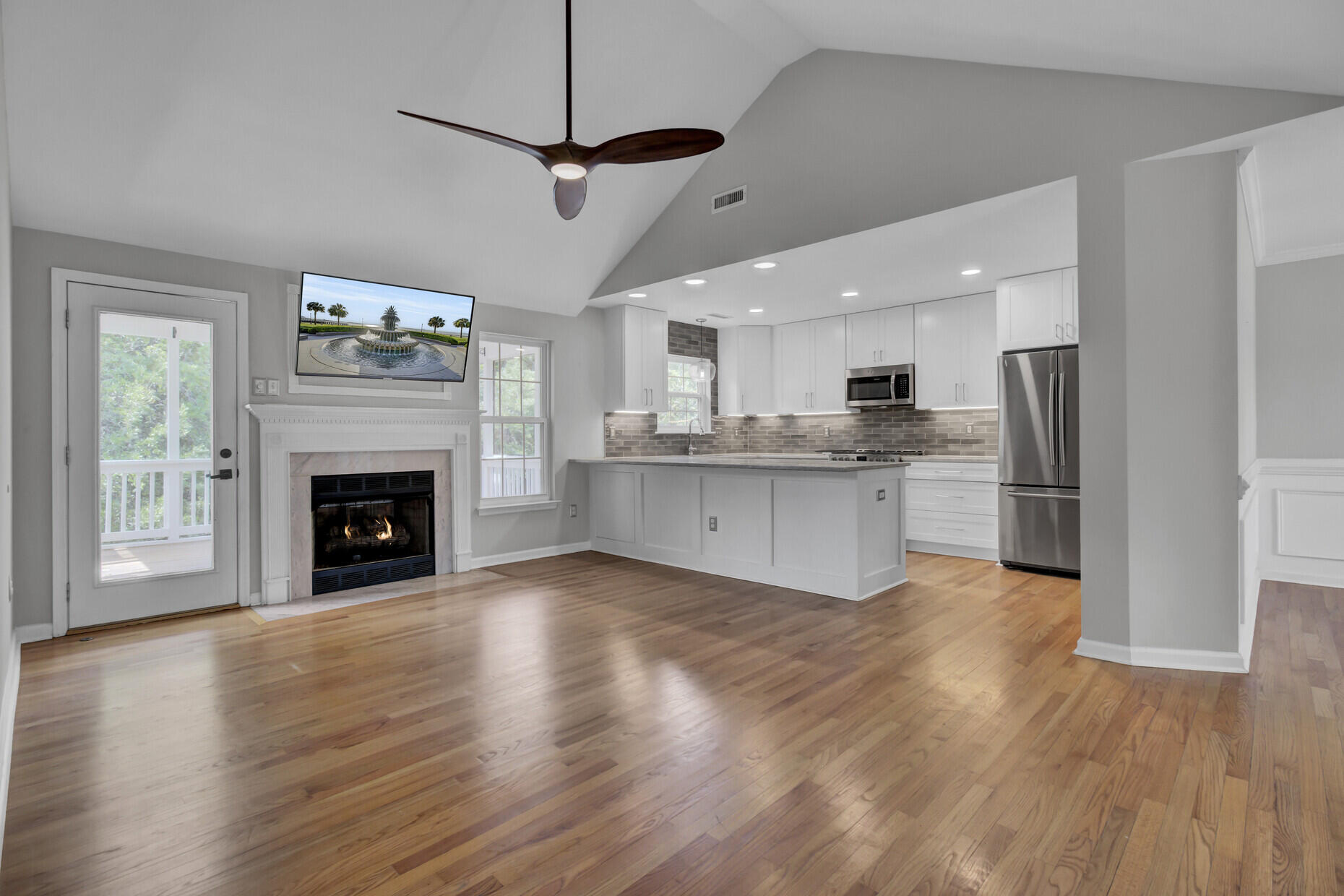 1594 Ocean Neighbors Boulevard