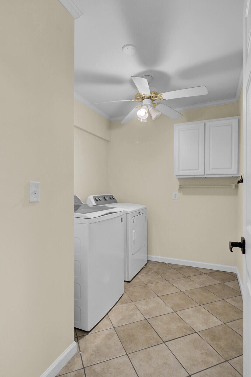 1594 Ocean Neighbors Boulevard