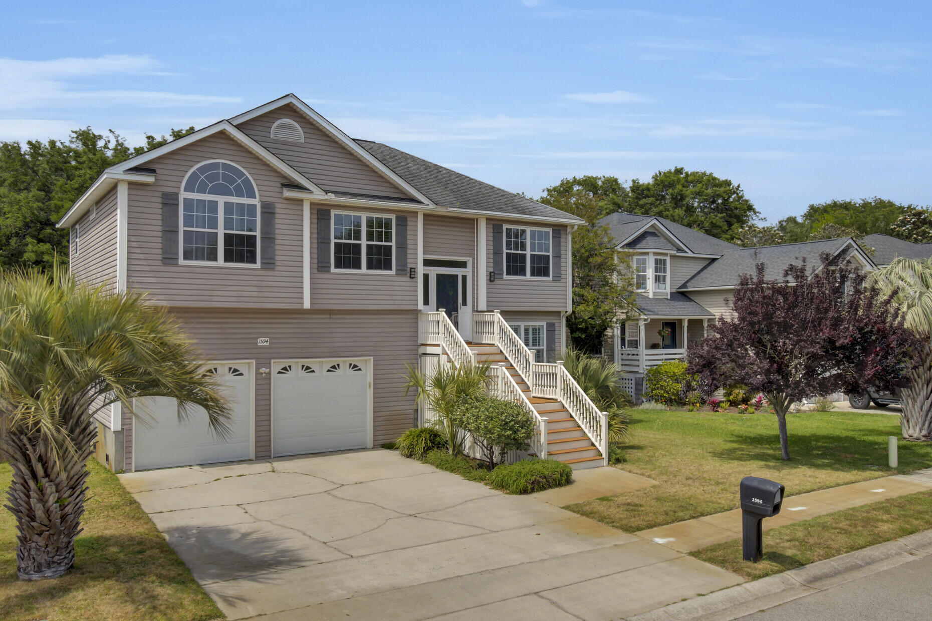 1594 Ocean Neighbors Boulevard