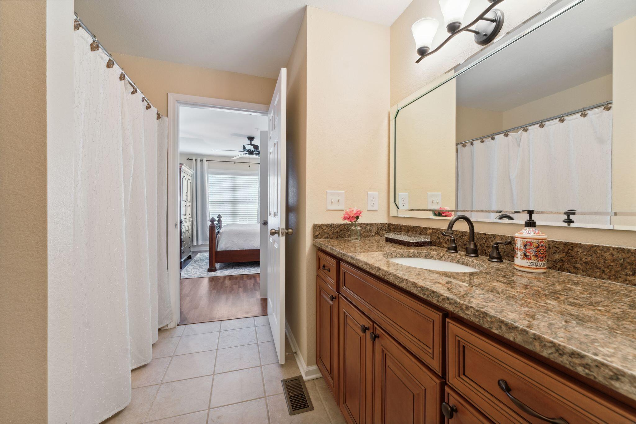 60 Fenwick Hall Allee # 1211