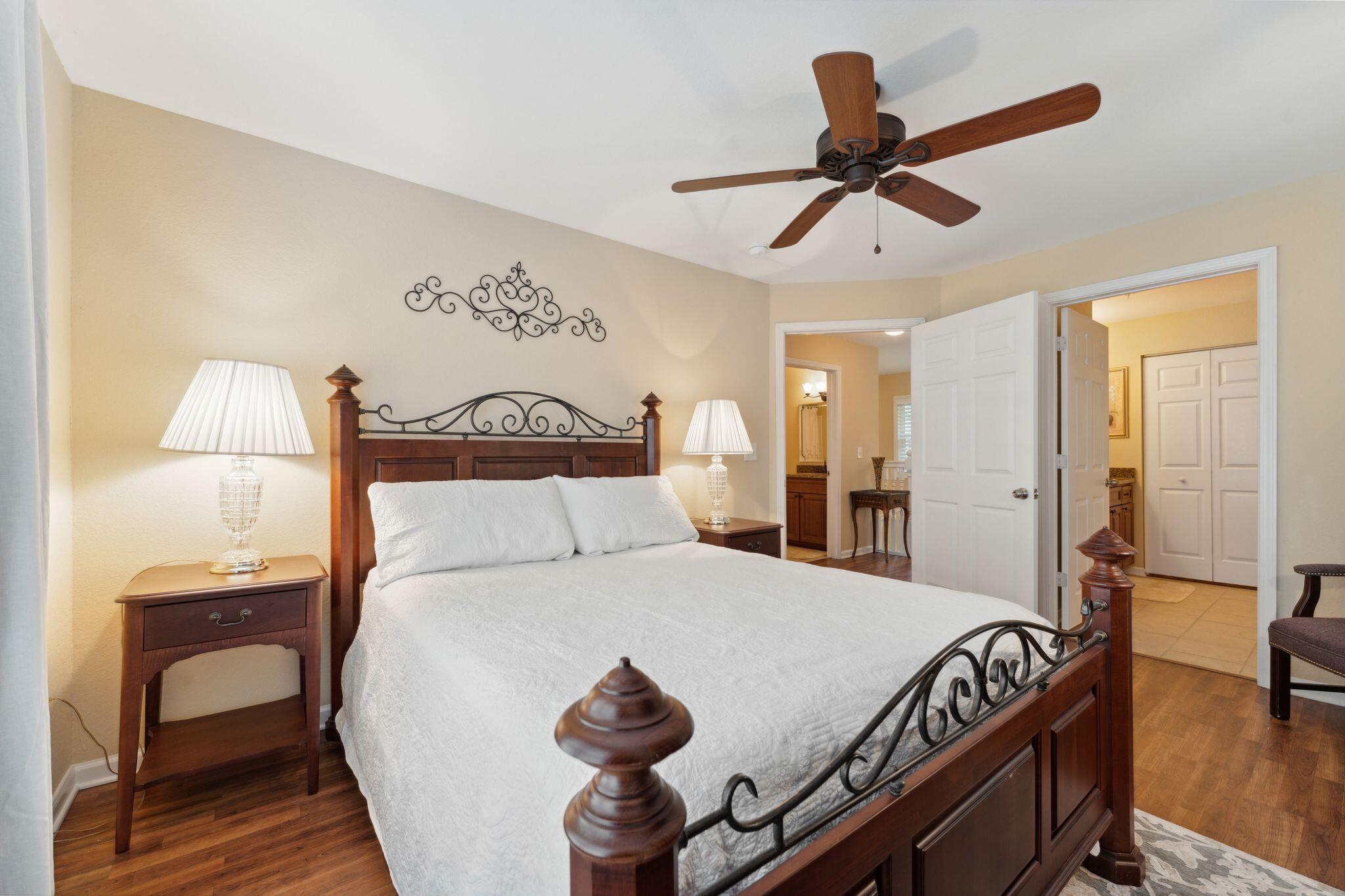 60 Fenwick Hall Allee # 1211