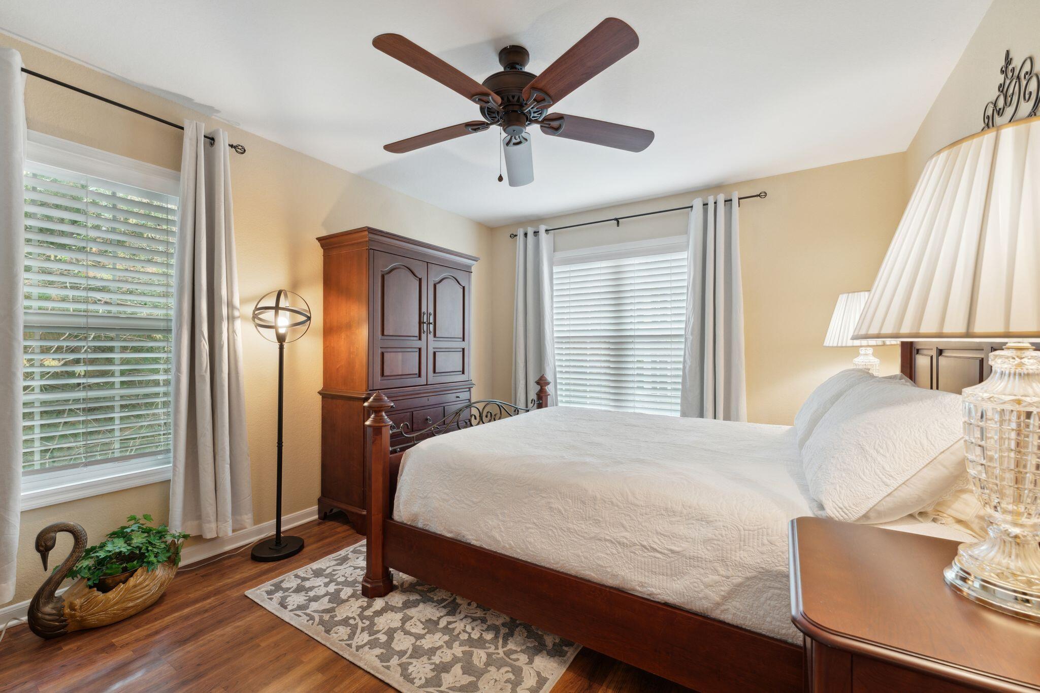 60 Fenwick Hall Allee # 1211