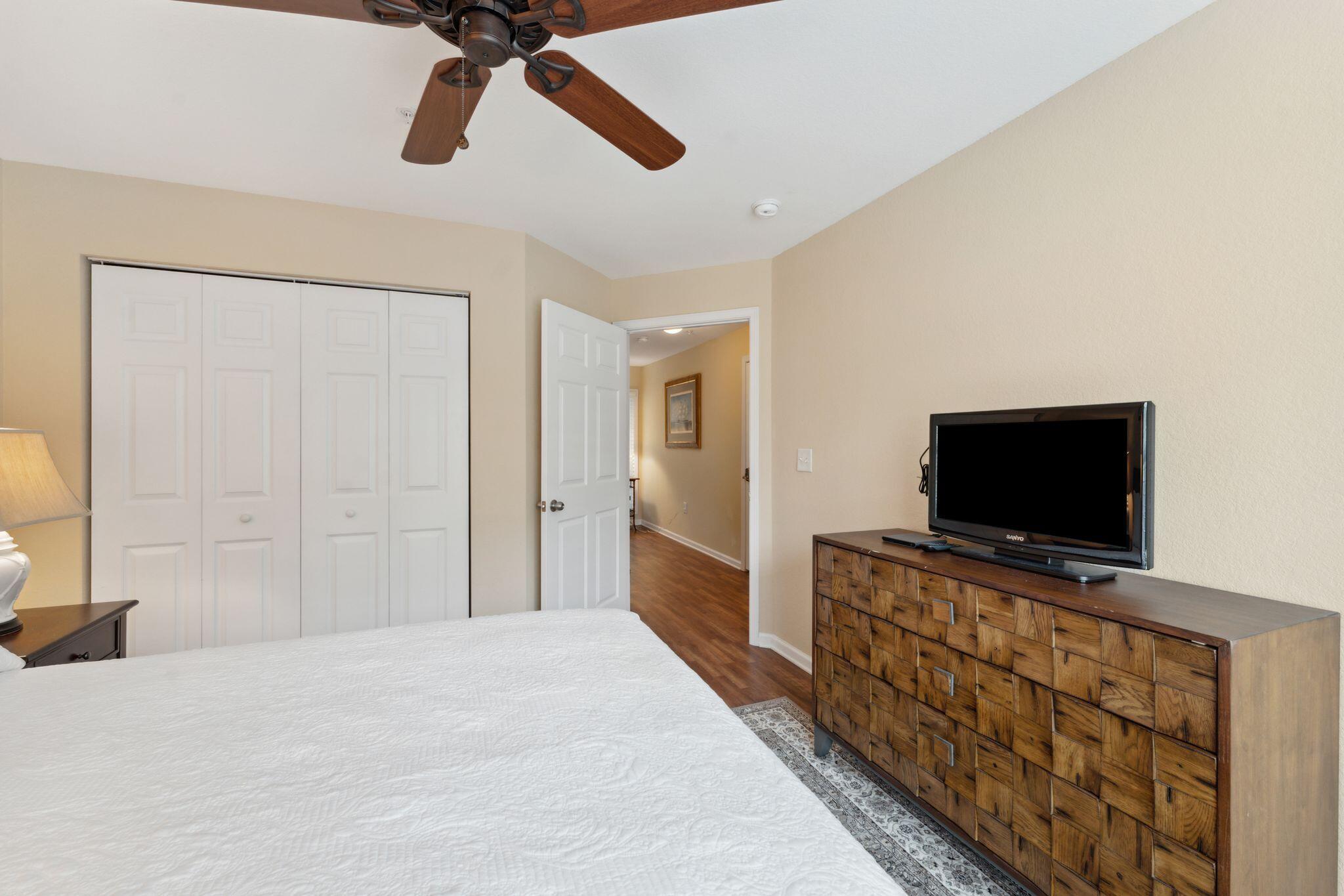 60 Fenwick Hall Allee # 1211