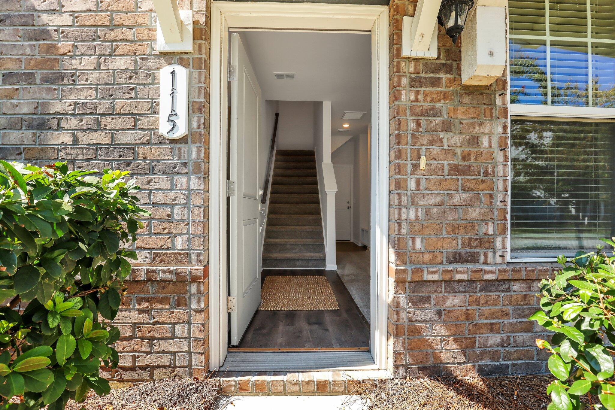 115 Rowans Creek Drive