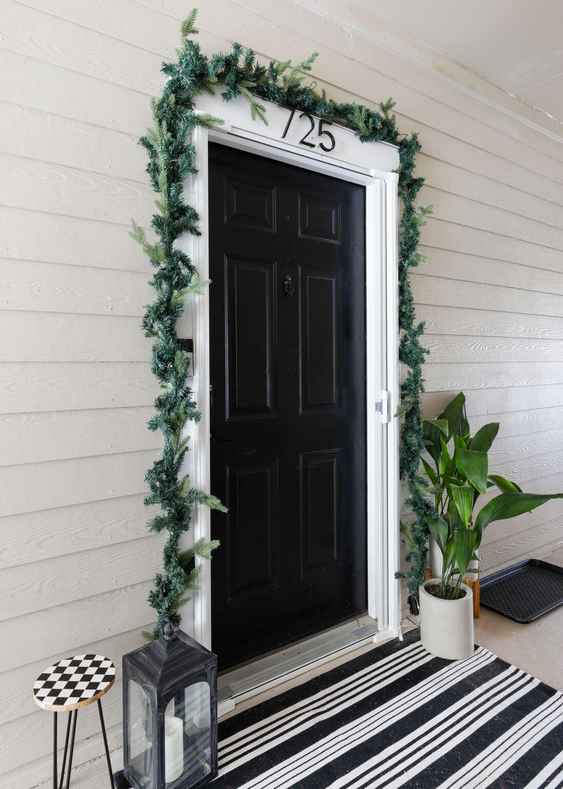 1600 Long Grove Drive # 725