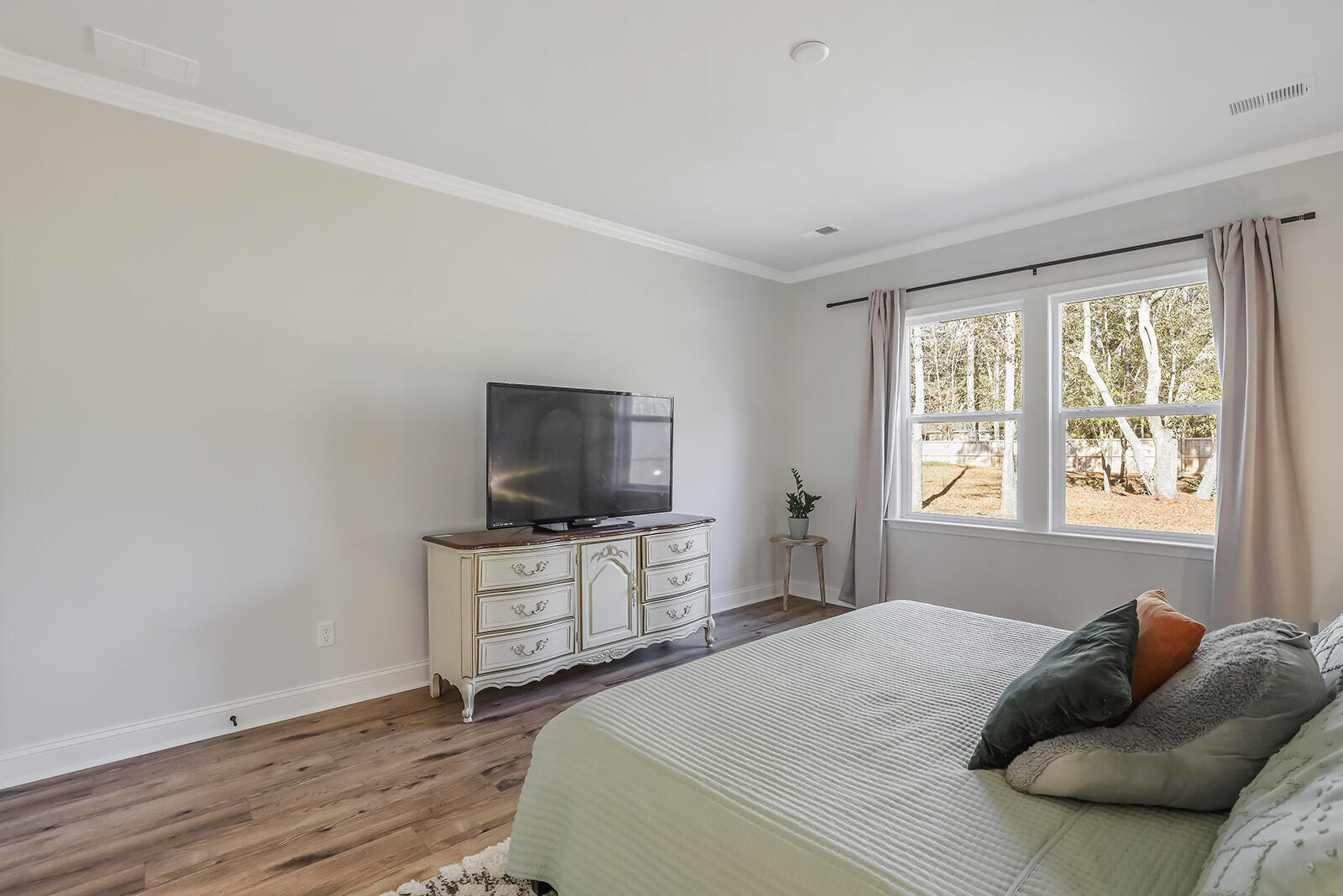 3097 Grinnell Street