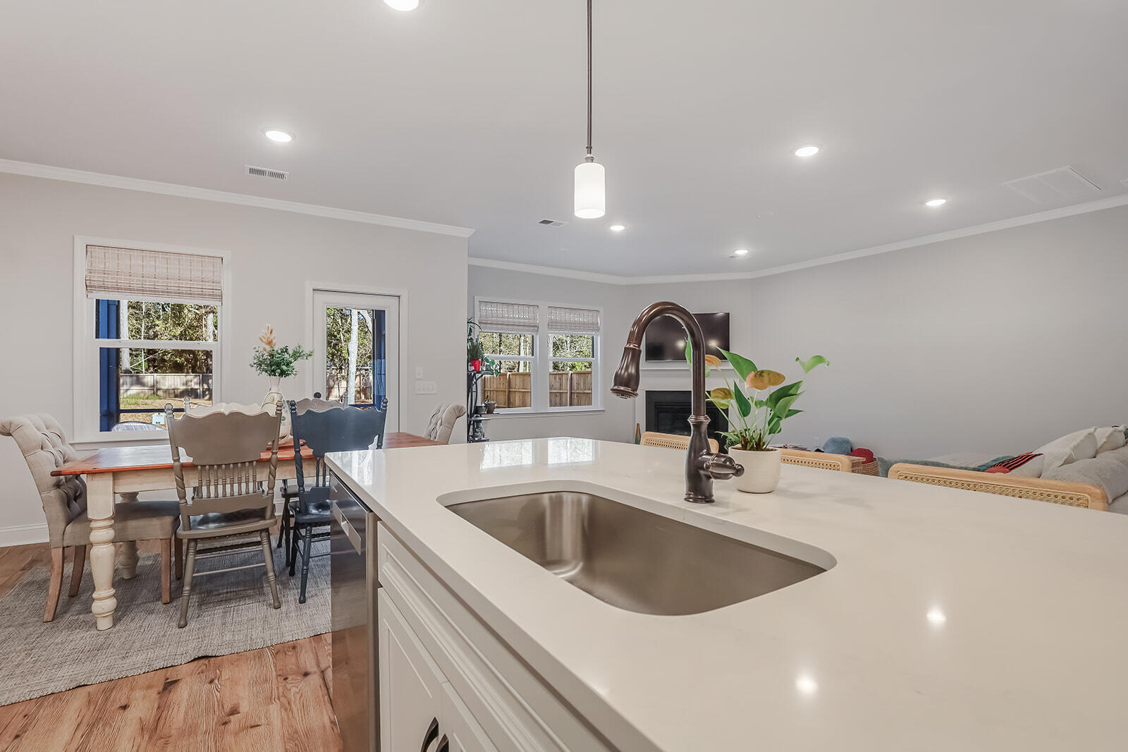 3097 Grinnell Street