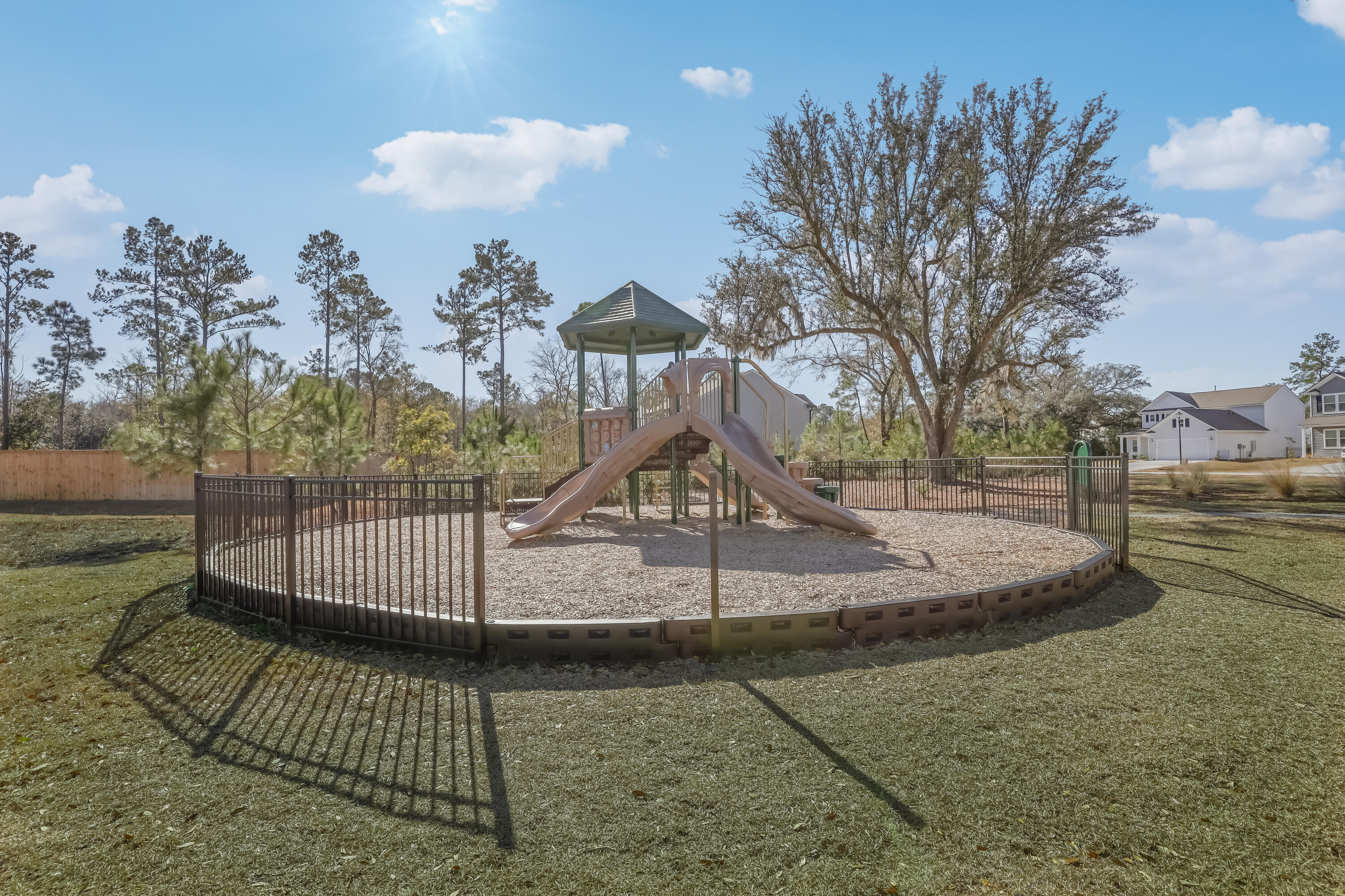 3097 Grinnell Street