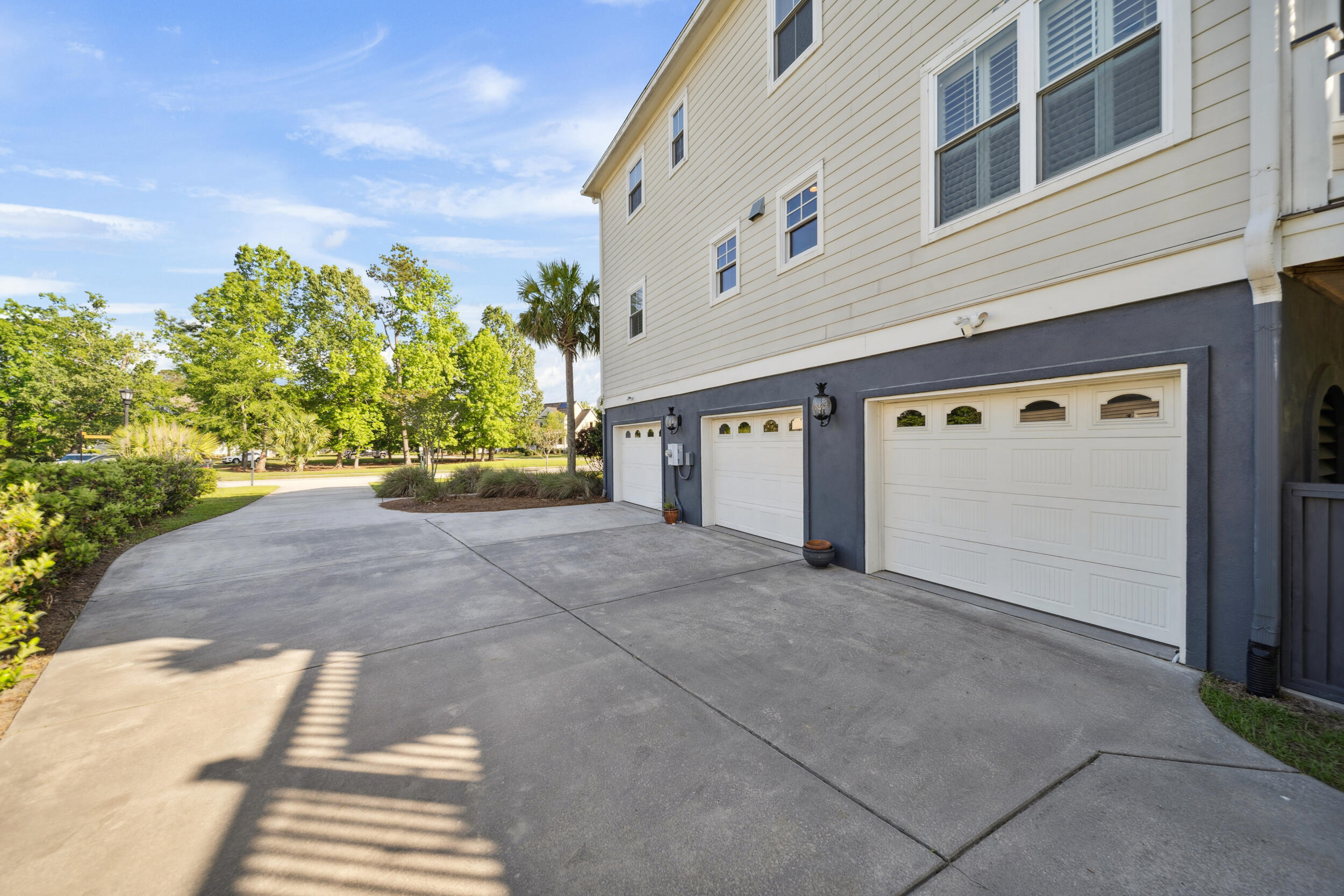 3011 River Vista Way