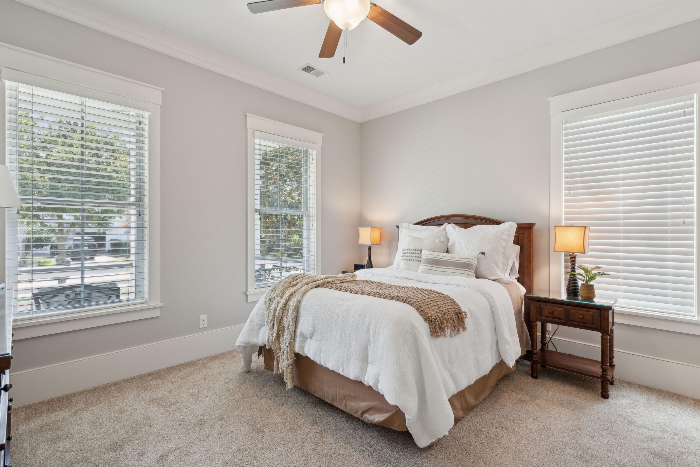 1465 Gunnison Street