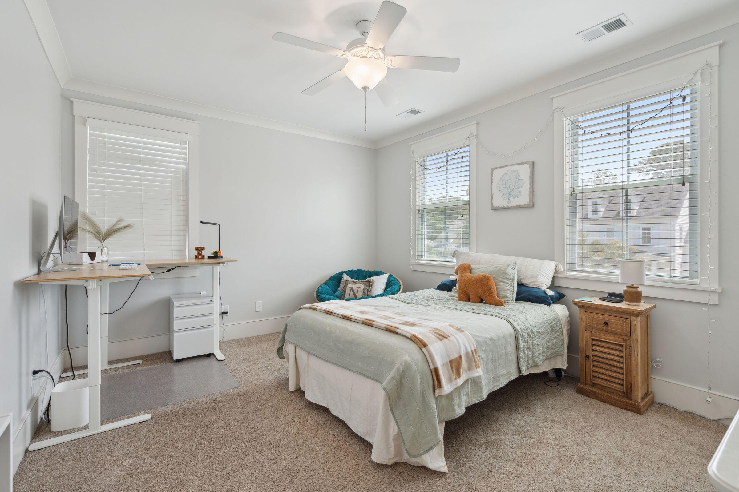 1465 Gunnison Street