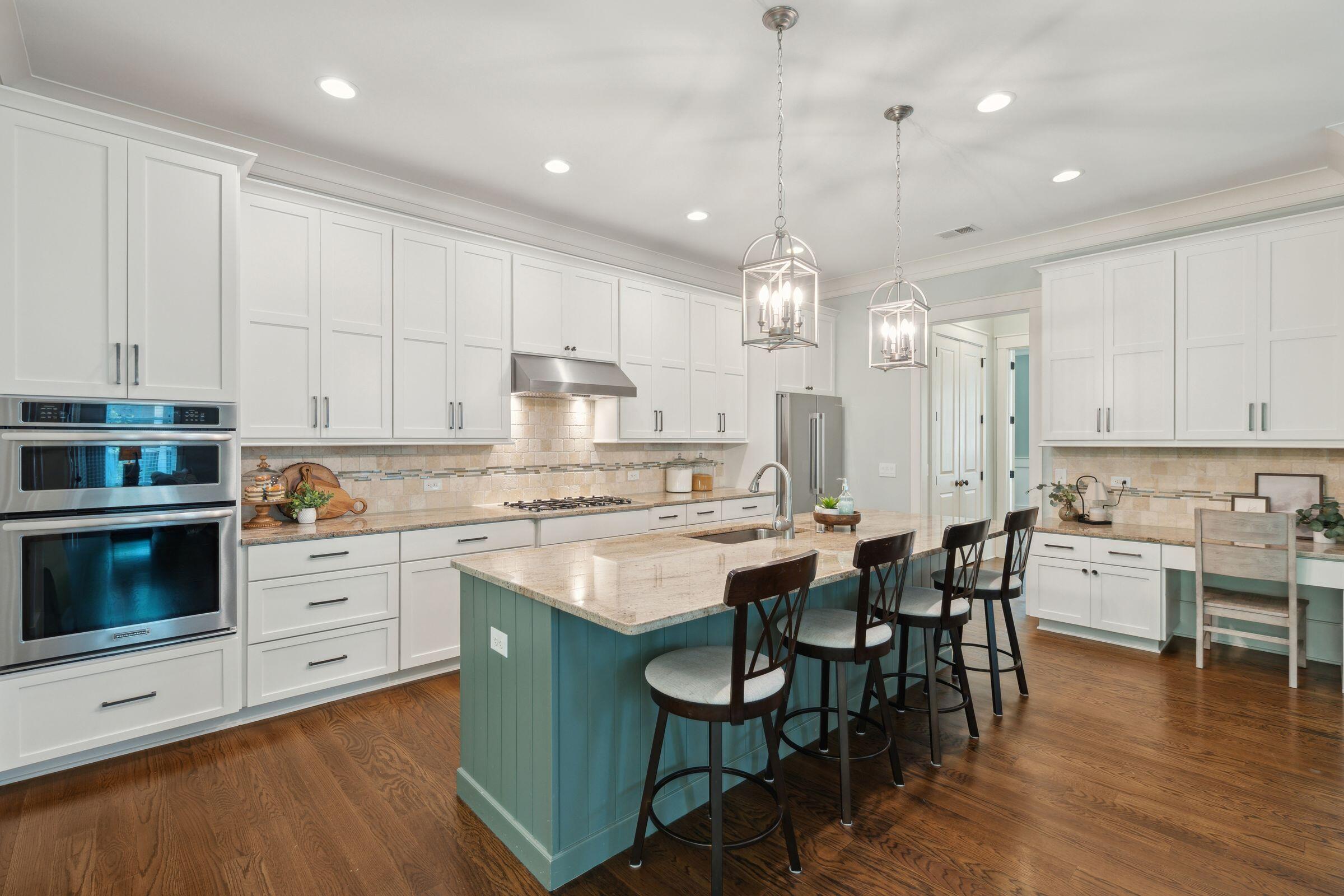 1465 Gunnison Street