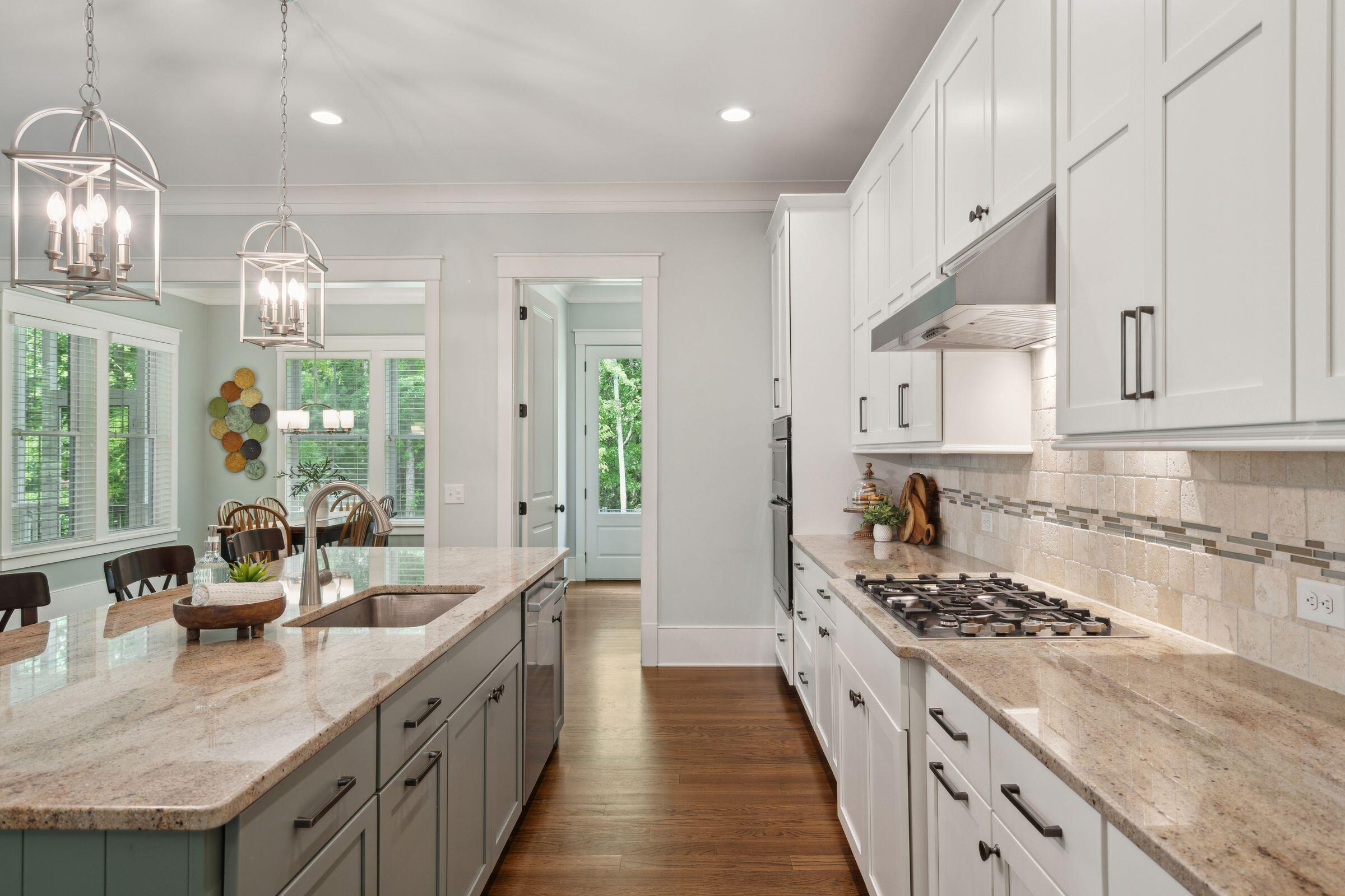 1465 Gunnison Street