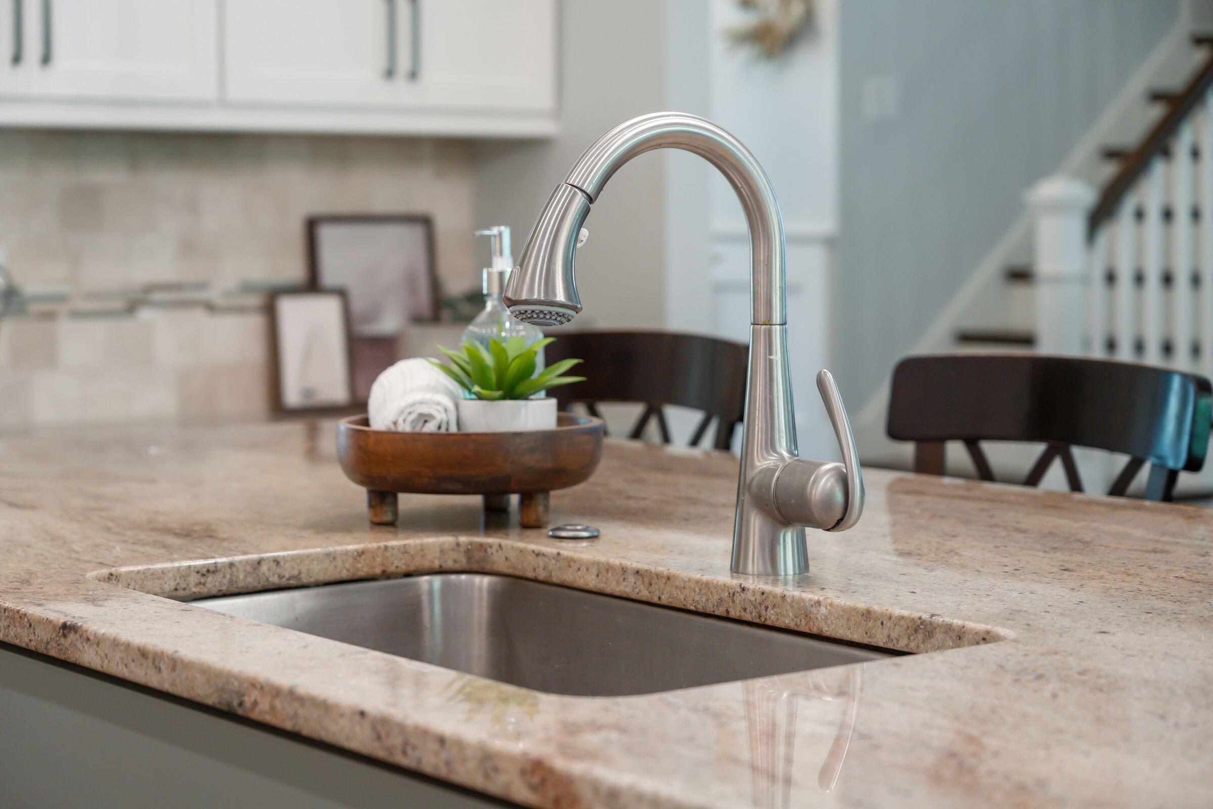 1465 Gunnison Street