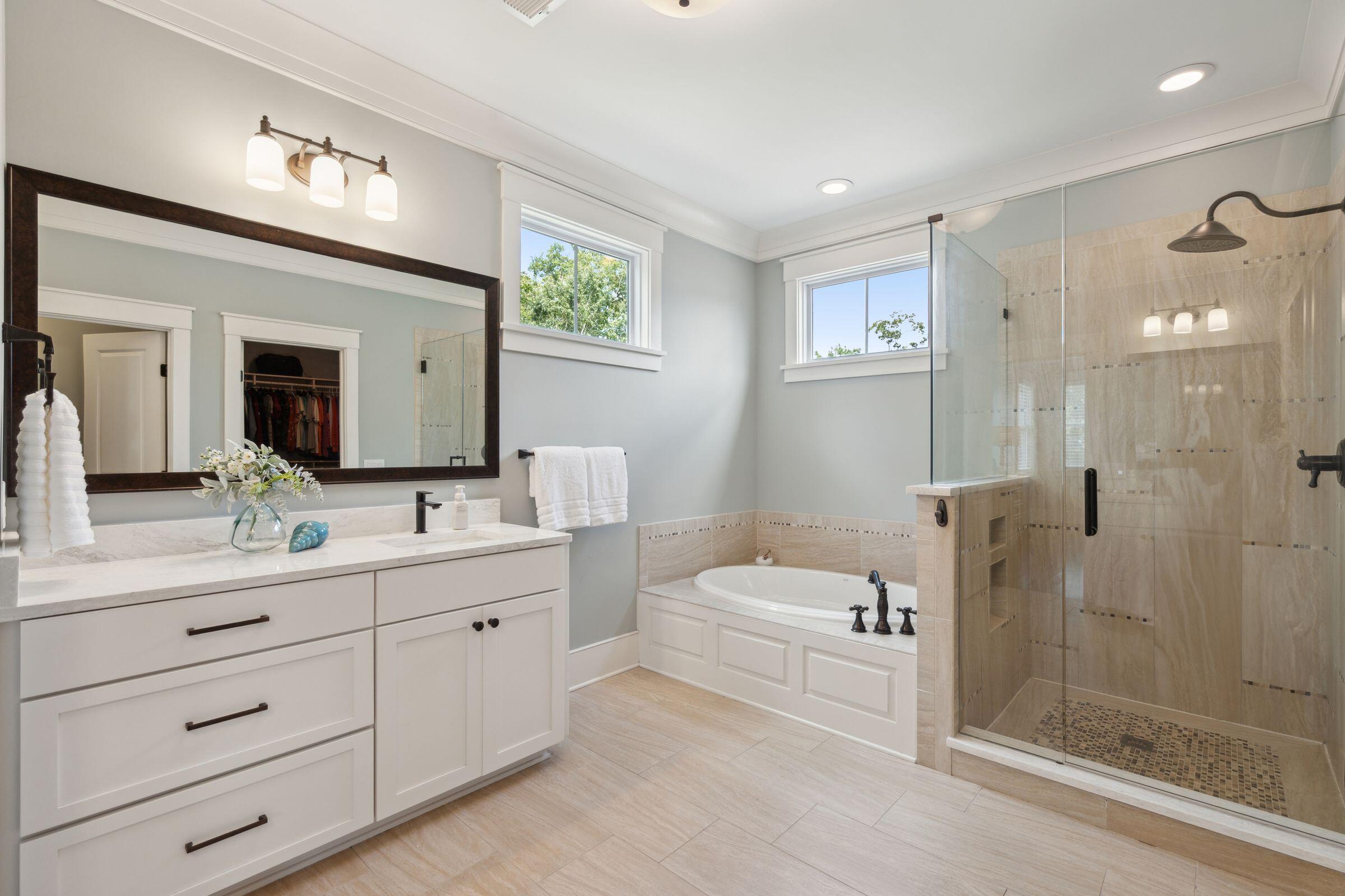 1465 Gunnison Street